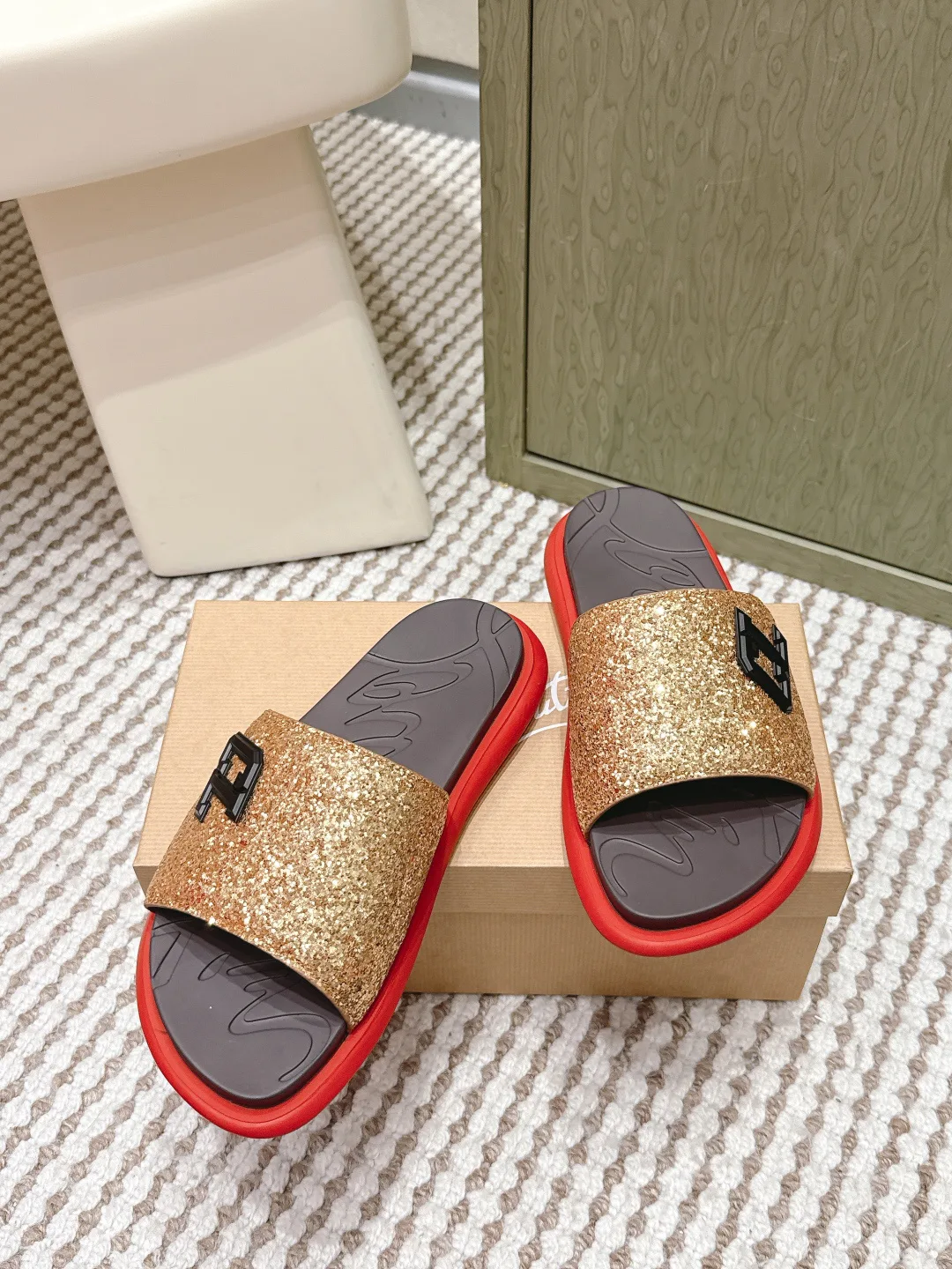 Шлепанцы Мужские Christian Louboutin 488306