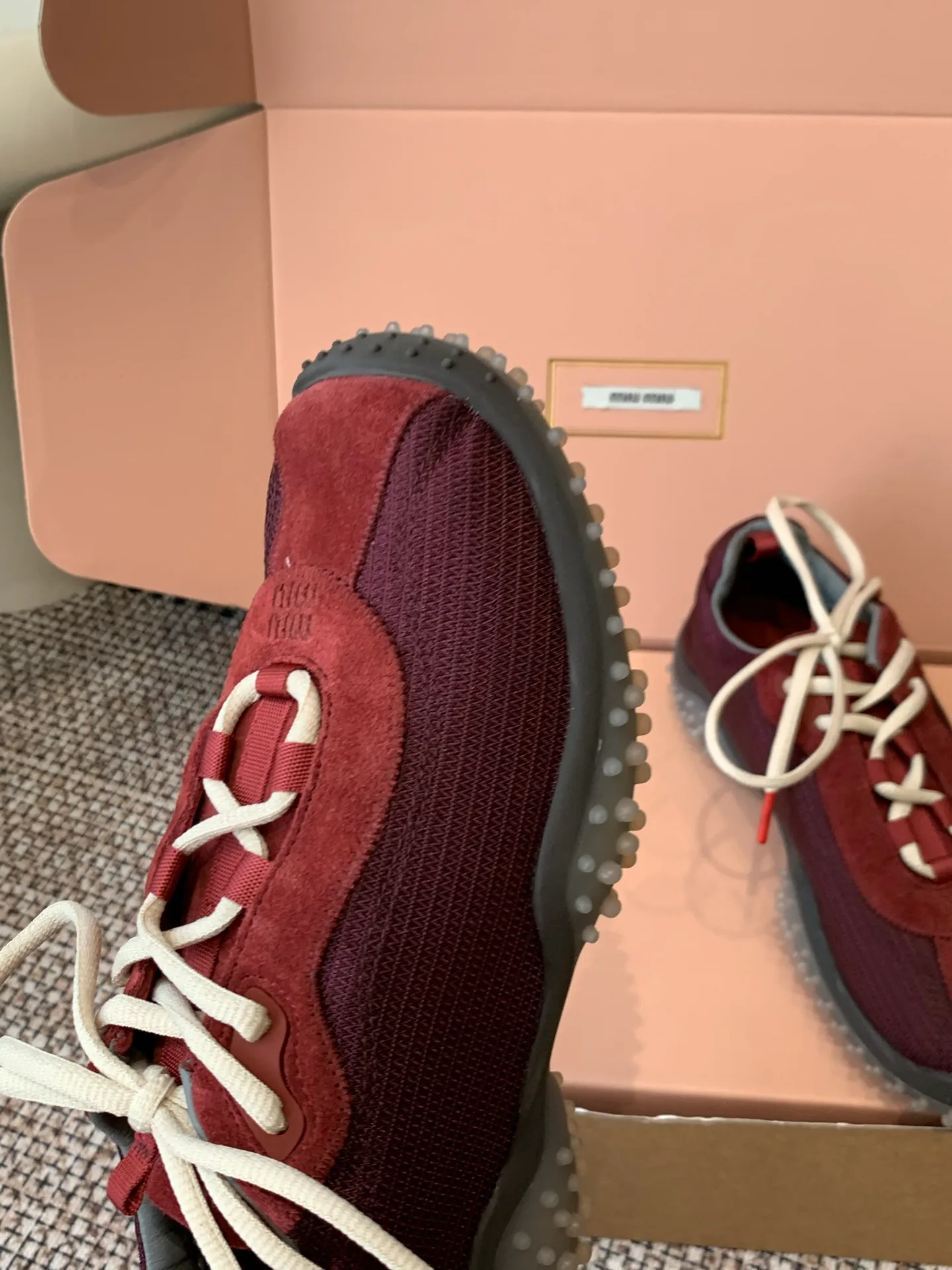 Кроссовки Женские Miu Miu 18170822