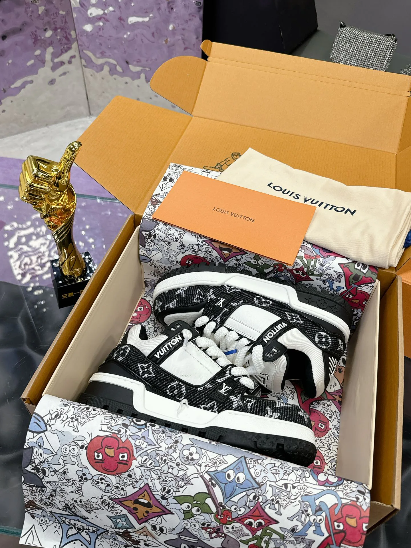 Кроссовки Женские Louis Vuitton 276131