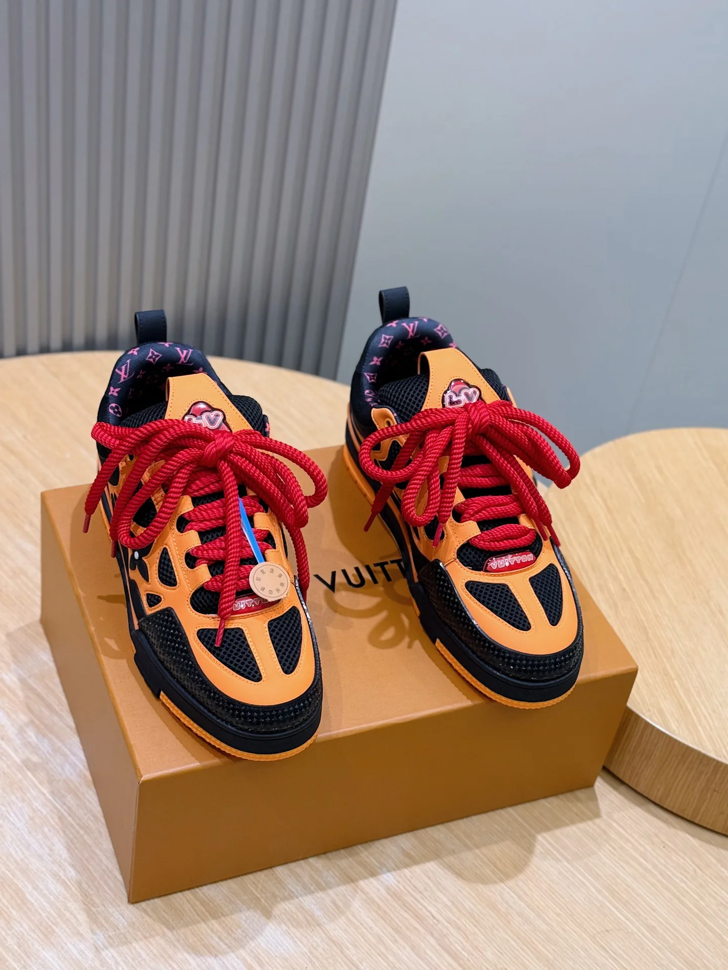 Кроссовки Мужские Louis Vuitton 13563403