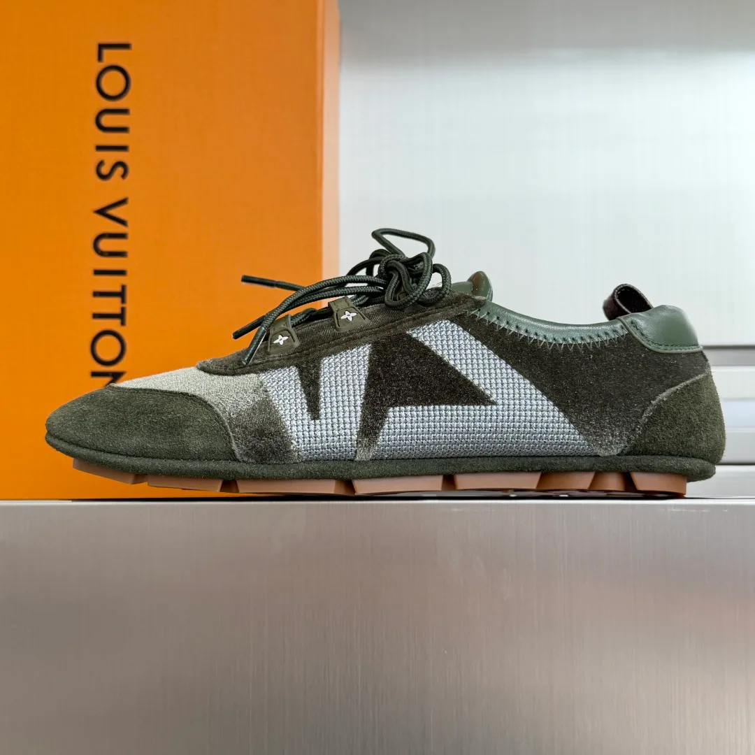 Кроссовки Женские Louis Vuitton 5896636