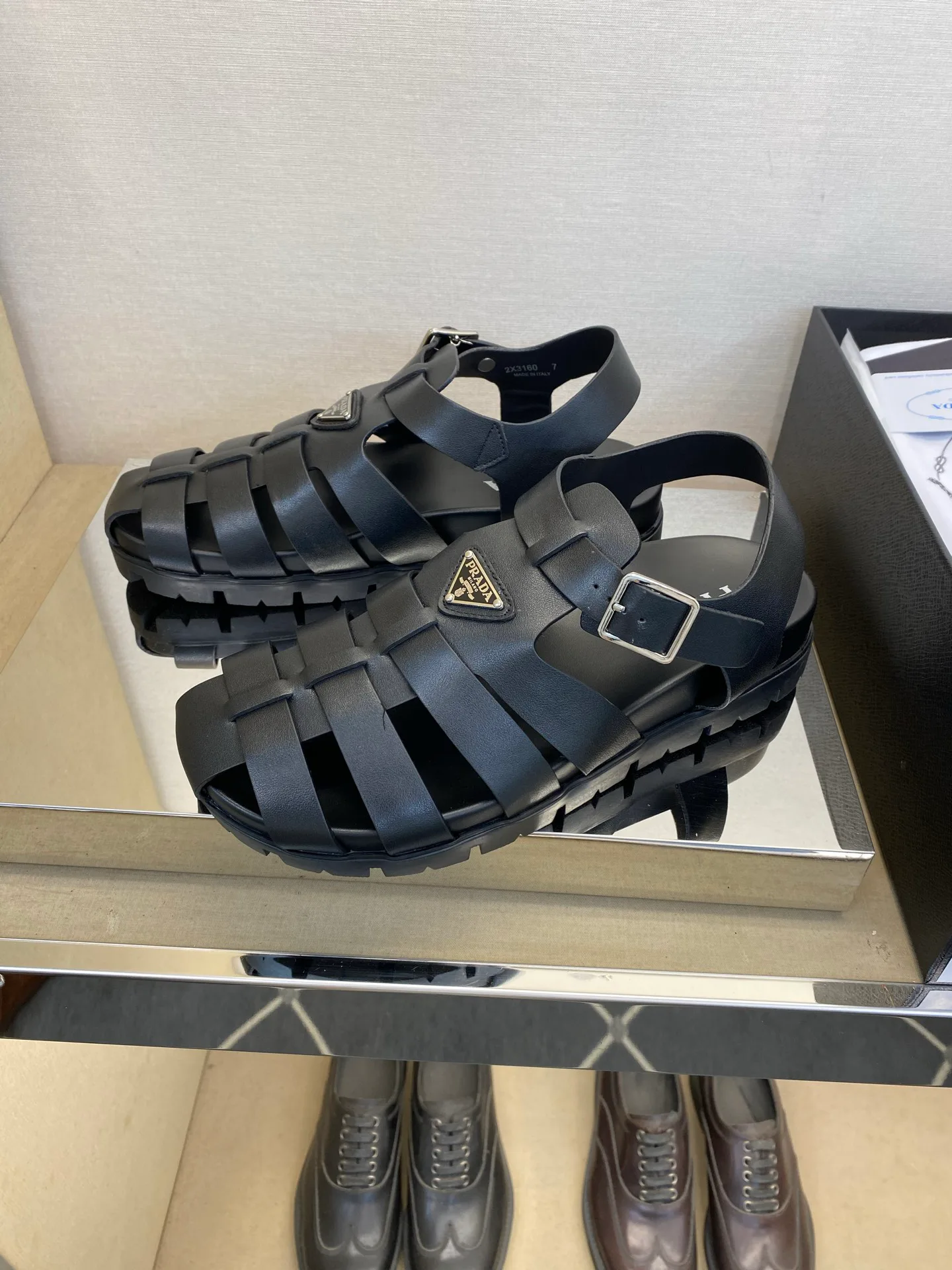 Сандалии Мужские Prada 15326382