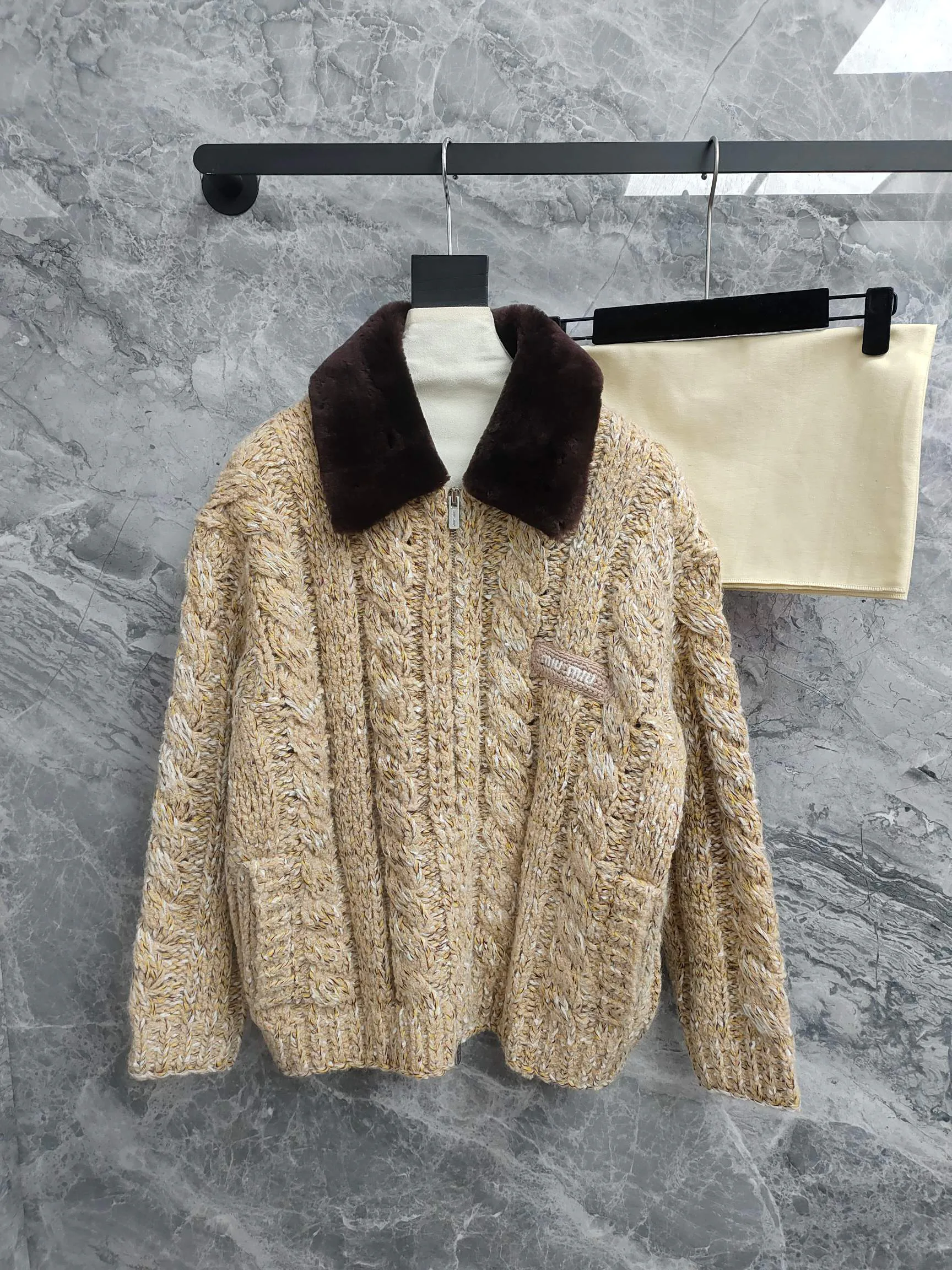 Джемперы И Свитеры Женские Miu Miu 790746