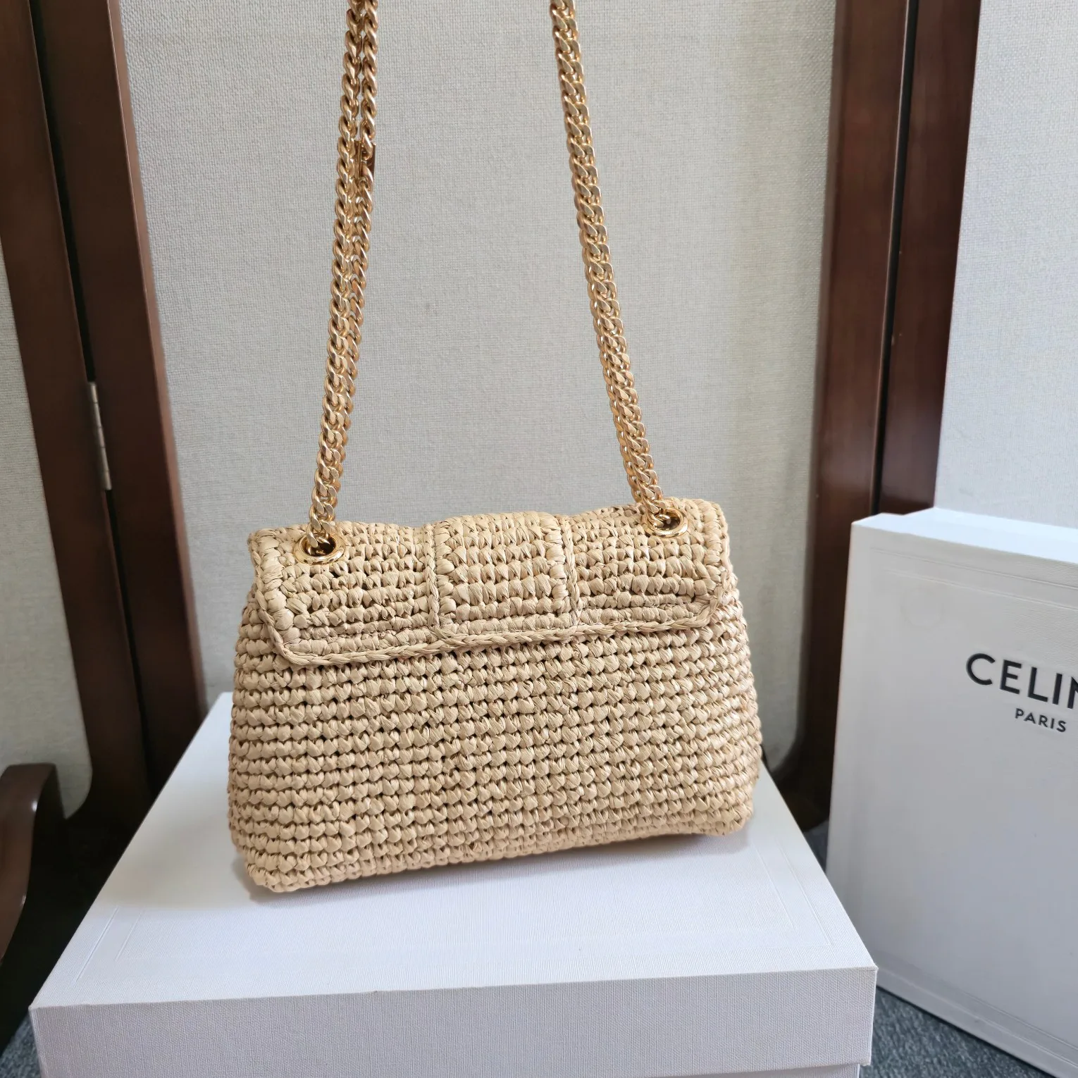 Классические Сумки Женские Celine 11532946
