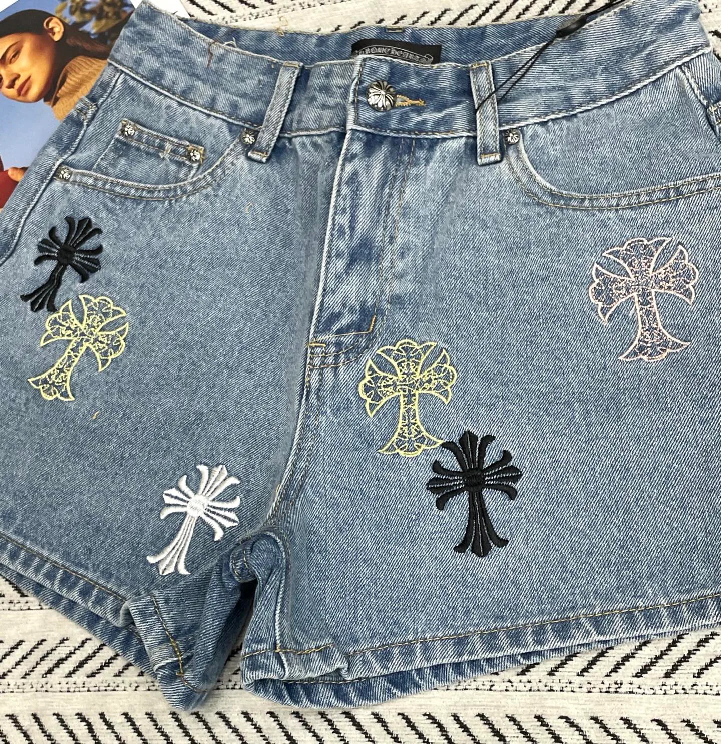 Шорты Женские Chrome Hearts 11763866