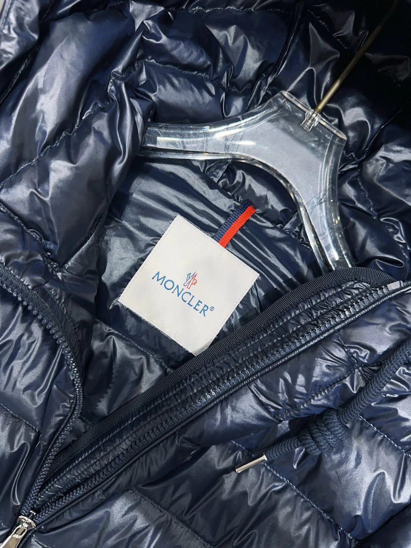Куртки И Пуховики Женские Moncler 19307063