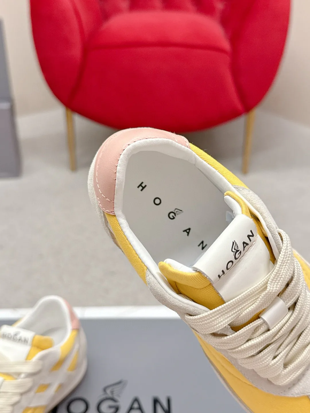 Кроссовки Женские Hogan 13077335