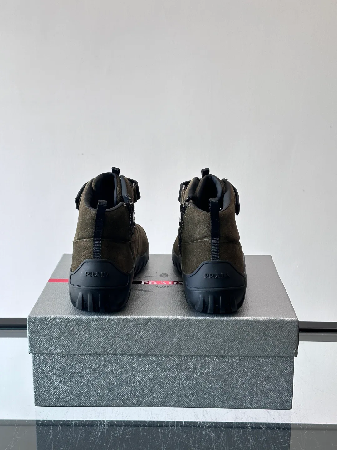 Кроссовки Мужские Prada 5030165