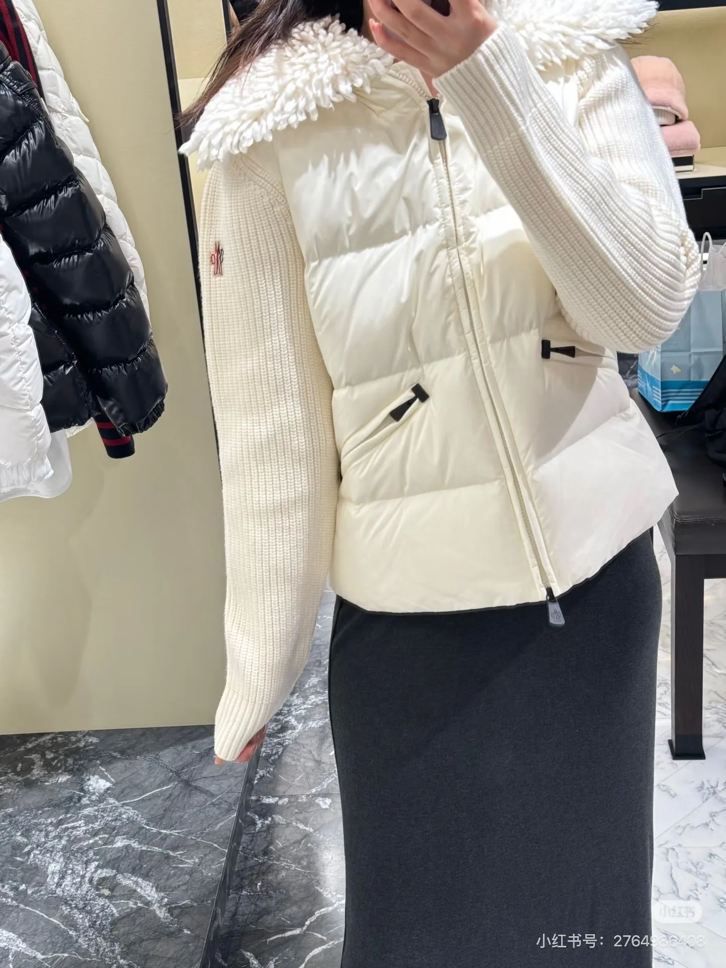 Куртки И Пуховики Женские Moncler 19332000