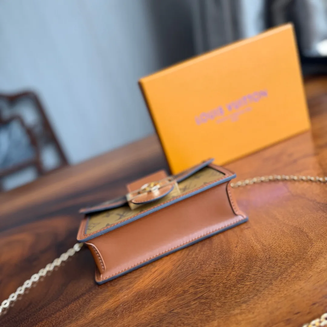 Сумки На Ремне Женские Louis Vuitton 9816795