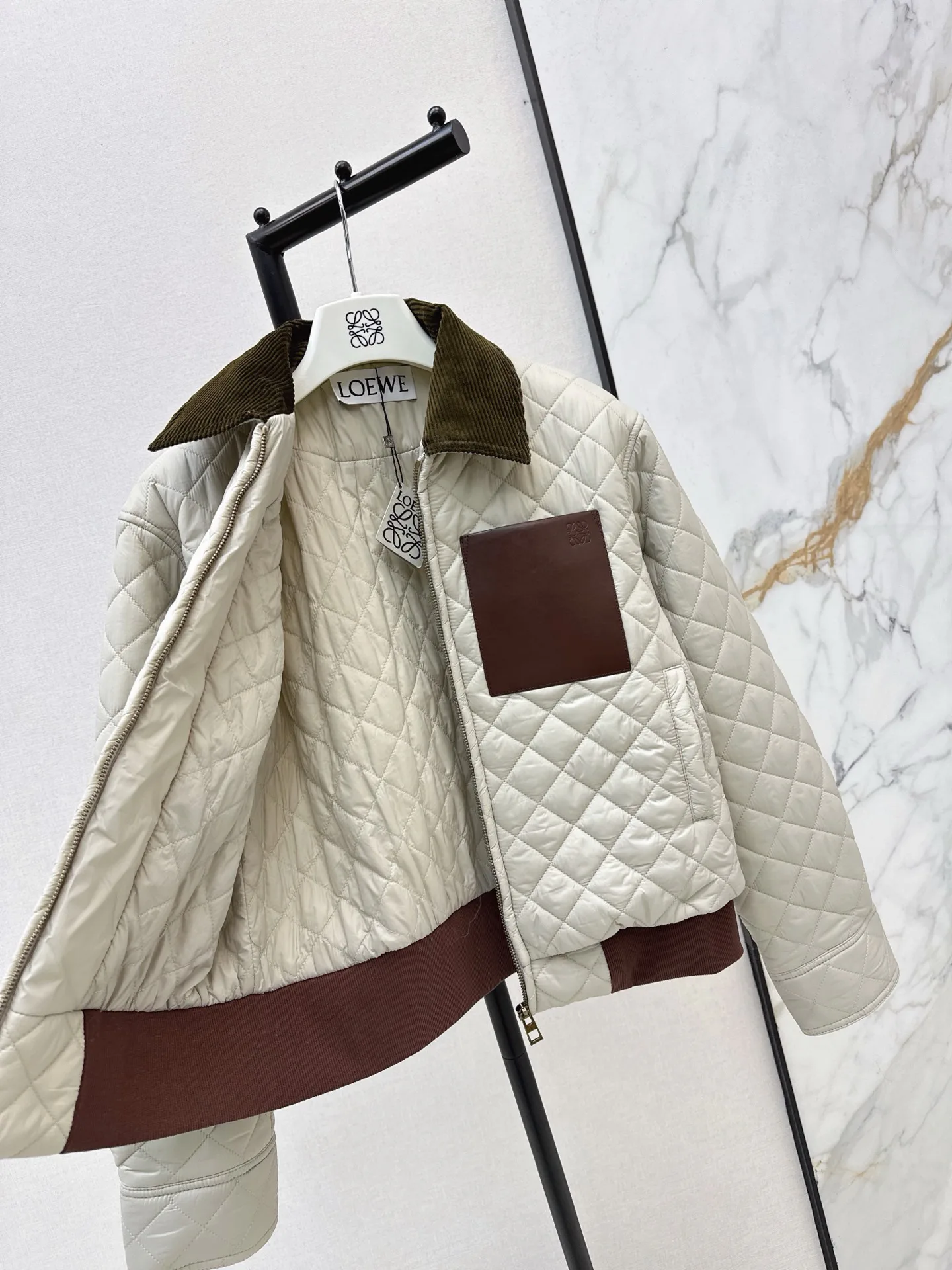 Куртки И Пуховики Женские Loewe 18272034