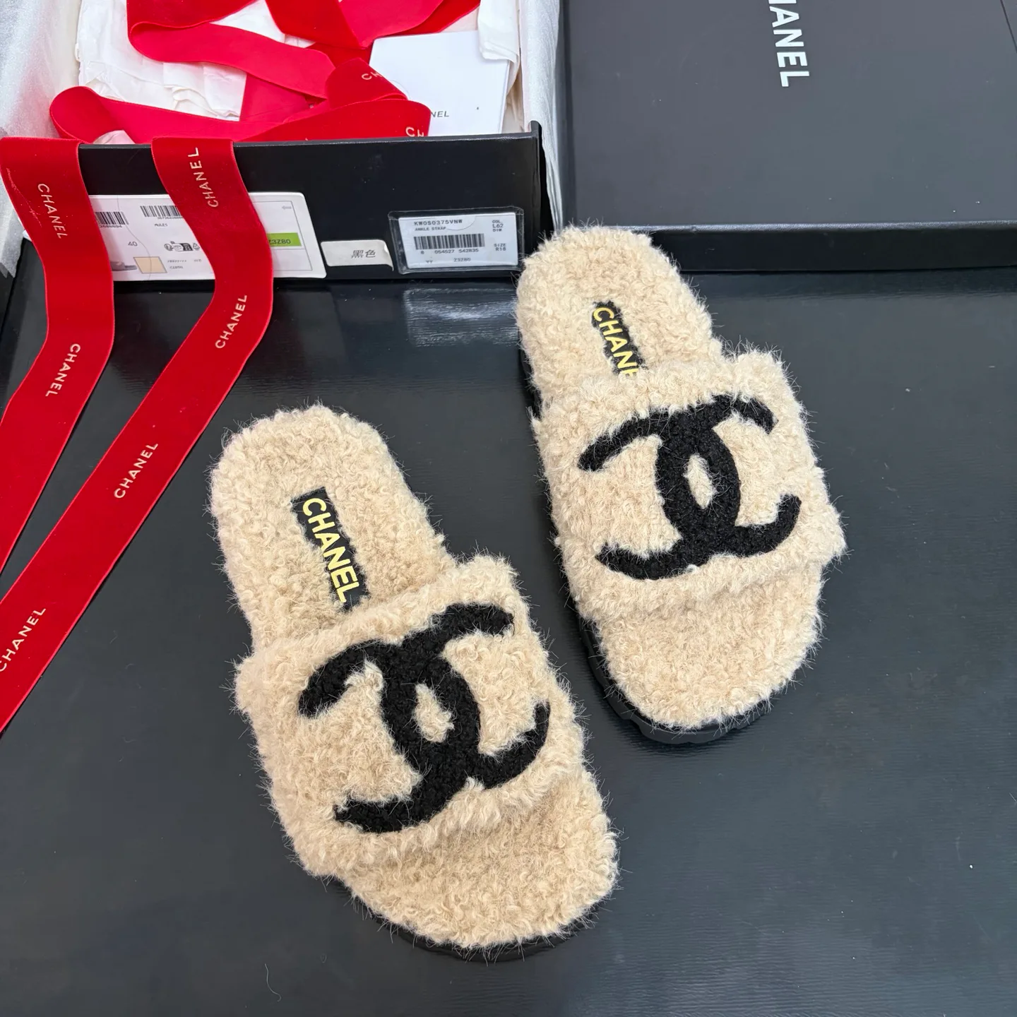 Тапочки Женские Chanel 18682991