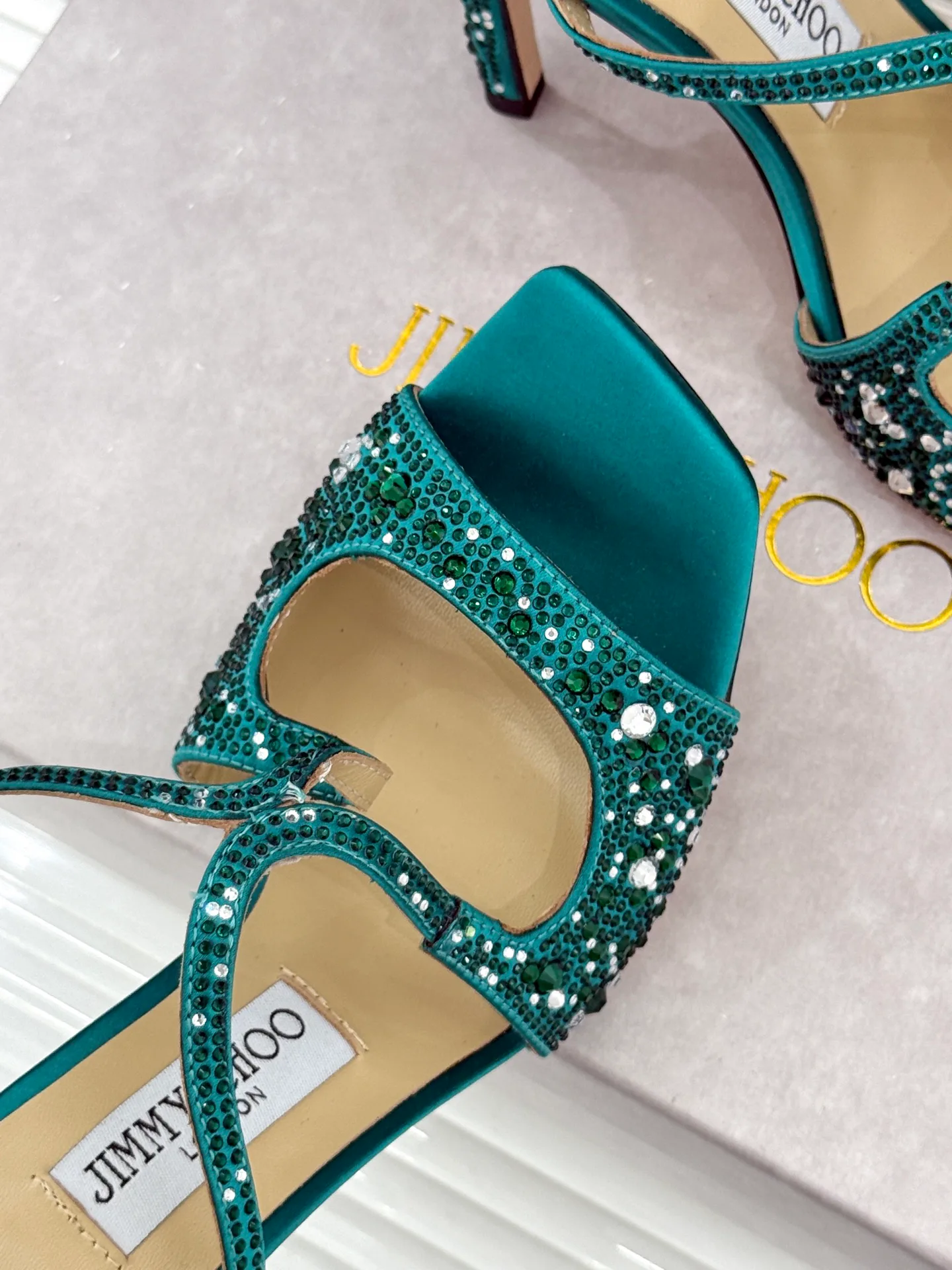 Босоножки Женские Jimmy Choo 18170300