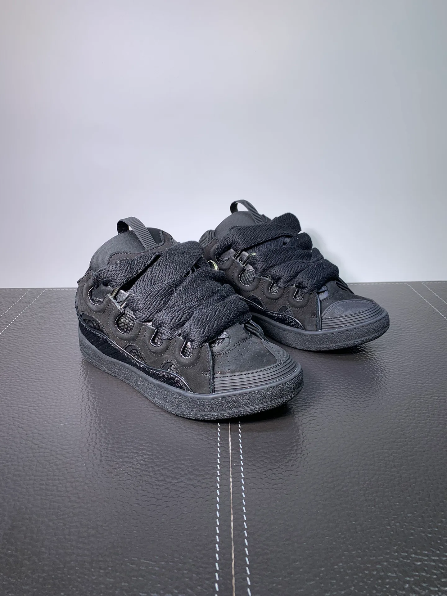 Кроссовки Женские Lanvin 18527068