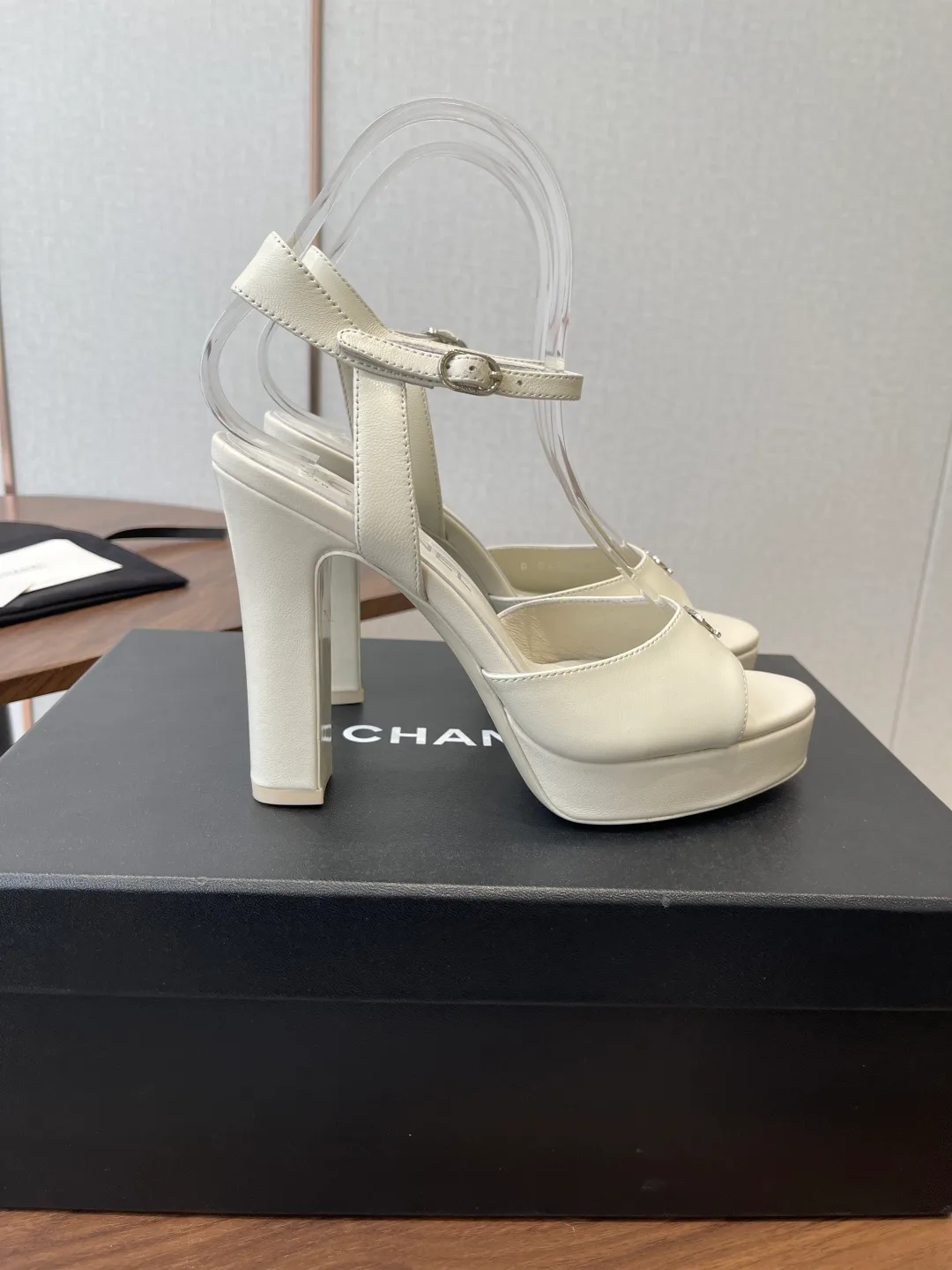 Туфли Женские Chanel 11483299