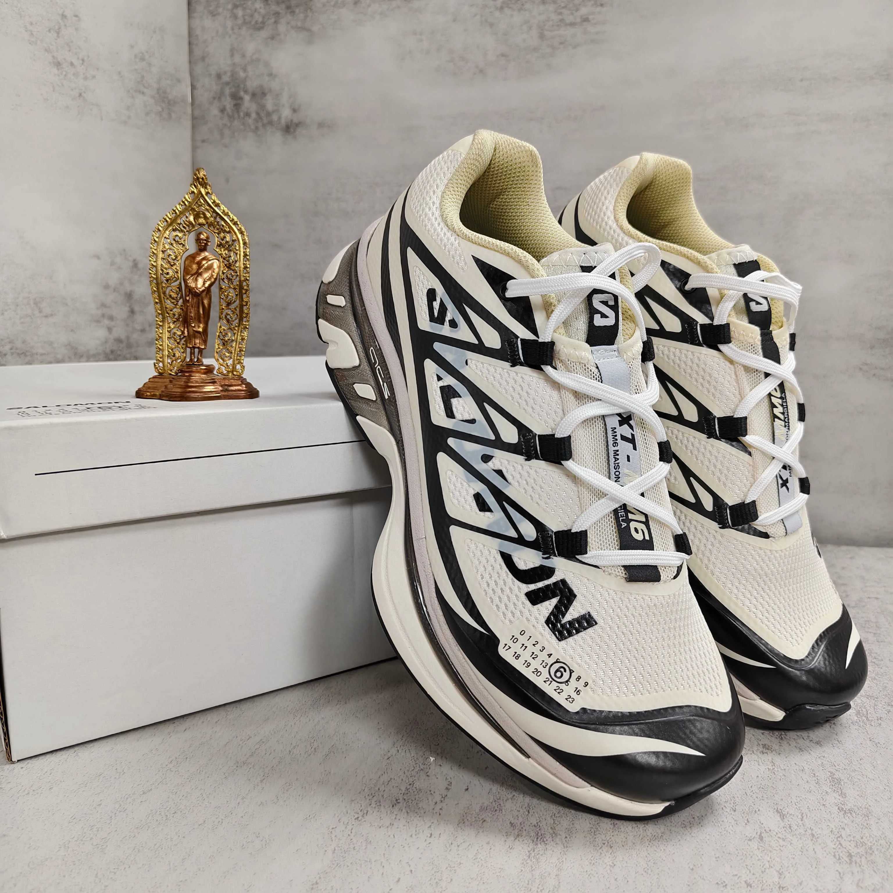 Кроссовки Женские Maison Margiela 18039834
