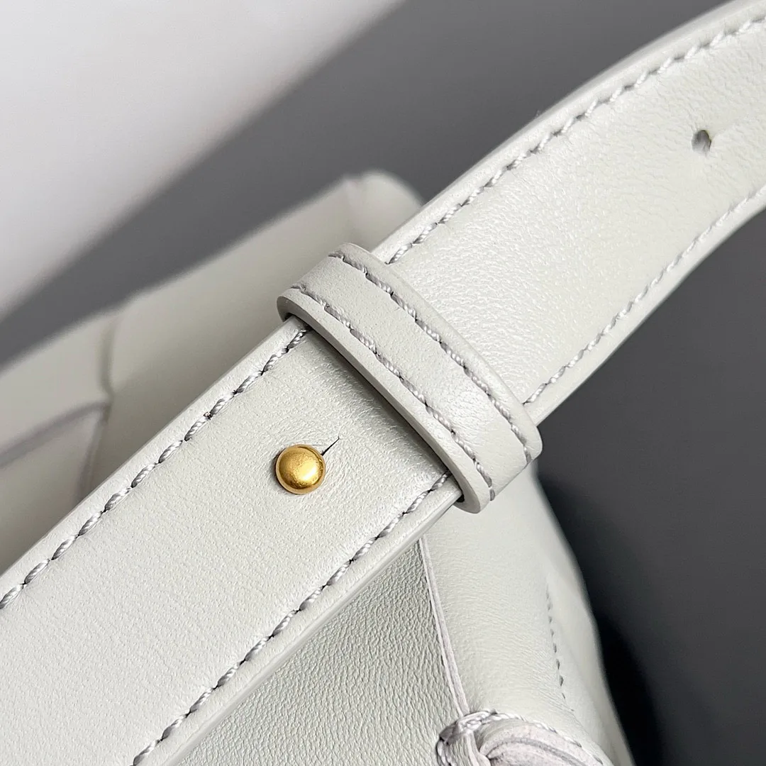 Классические Сумки Женские Bottega Veneta 1304095