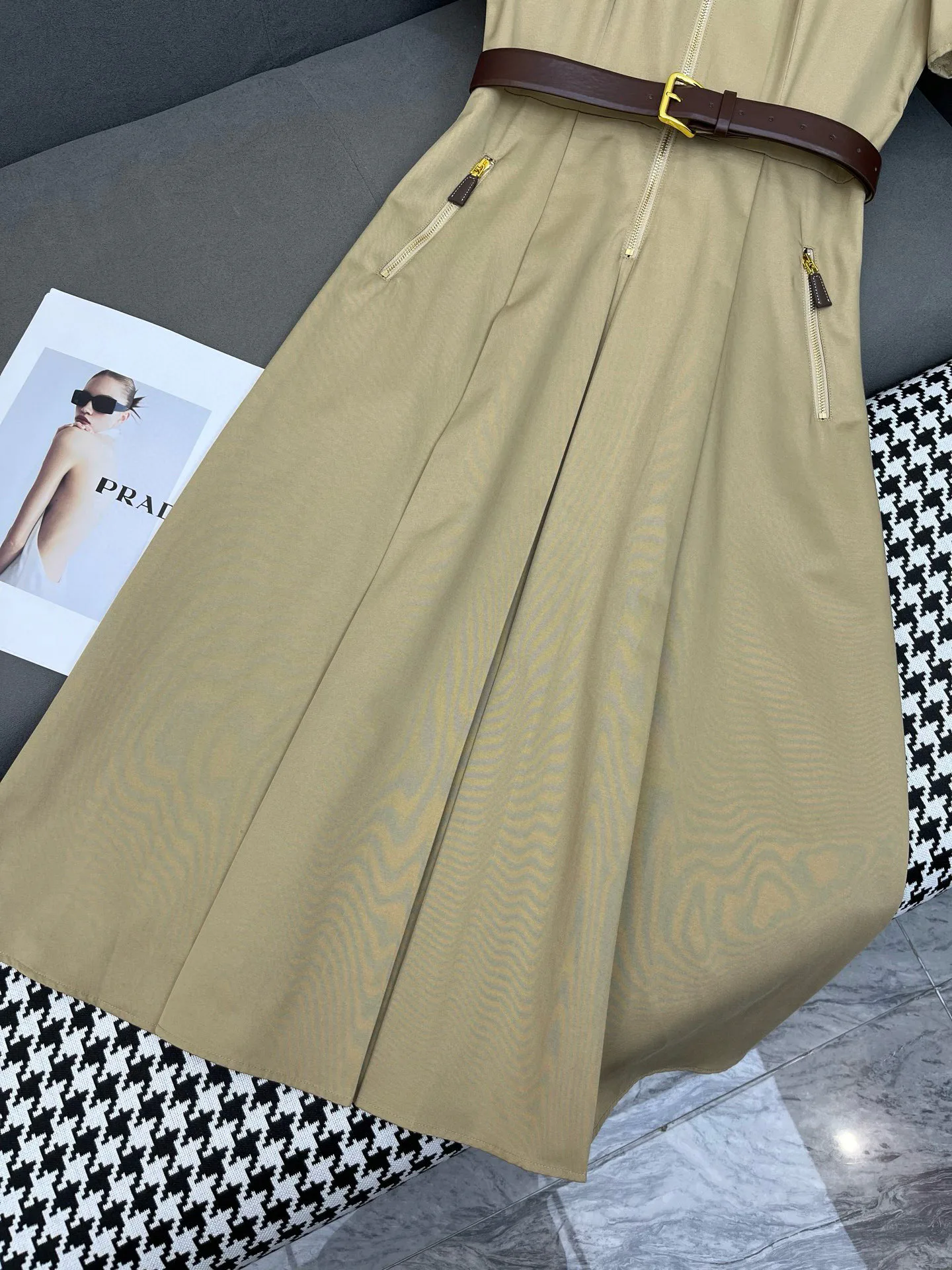Платья Женские Prada 10521712