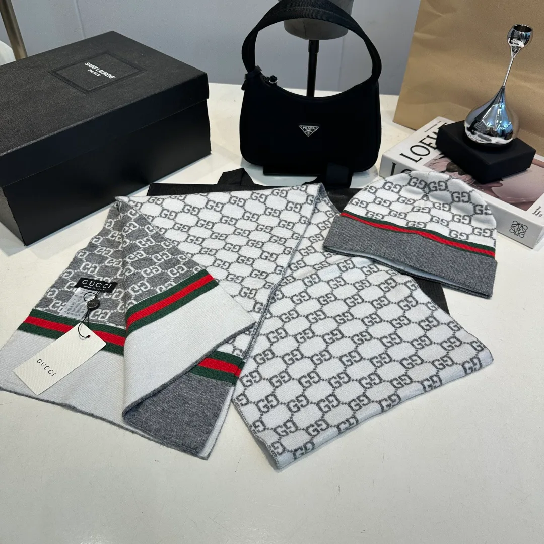 Головные Уборы Gucci 420620