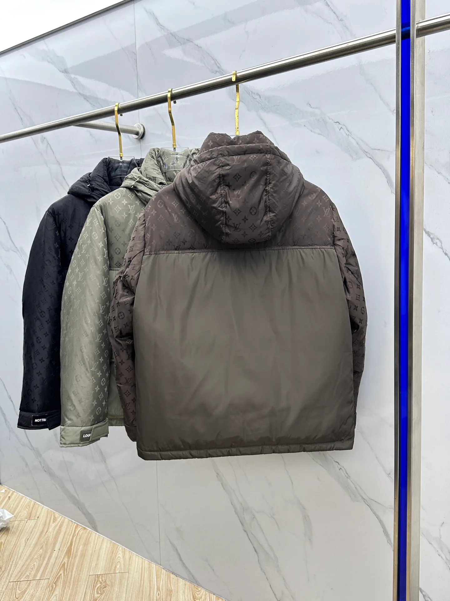Куртки И Пуховики Мужские Louis Vuitton 514880