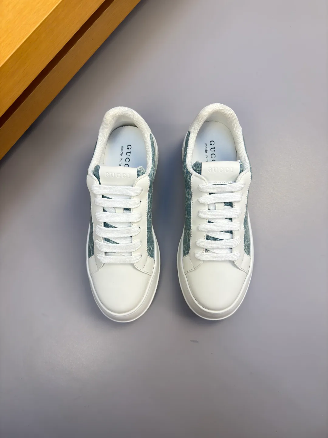 Кроссовки Женские Gucci 18781753