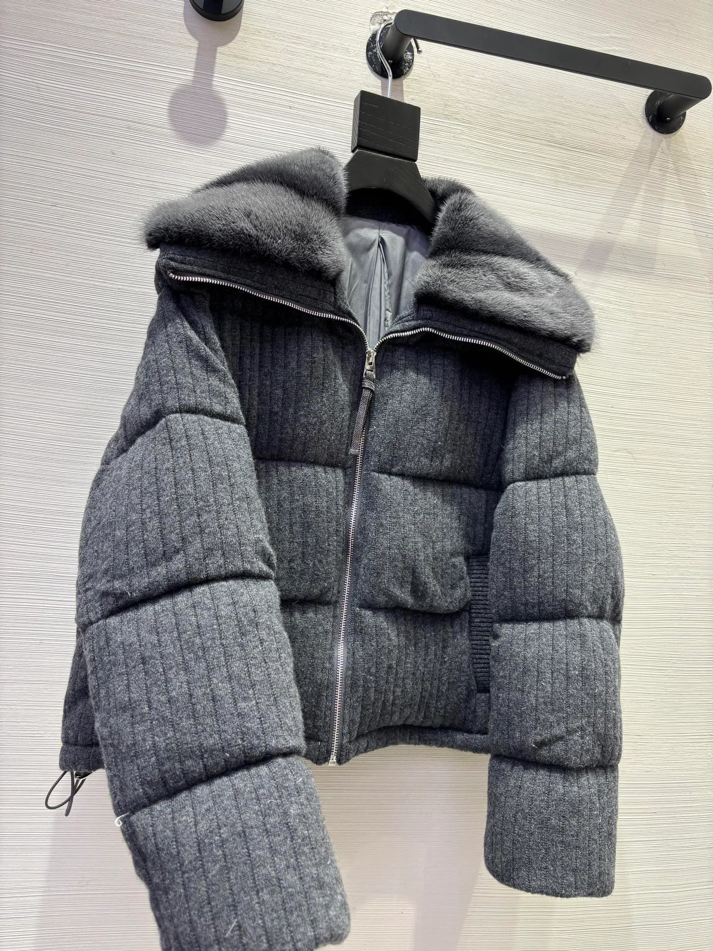 Куртки И Пуховики Женские Brunello Cucinelli 402923