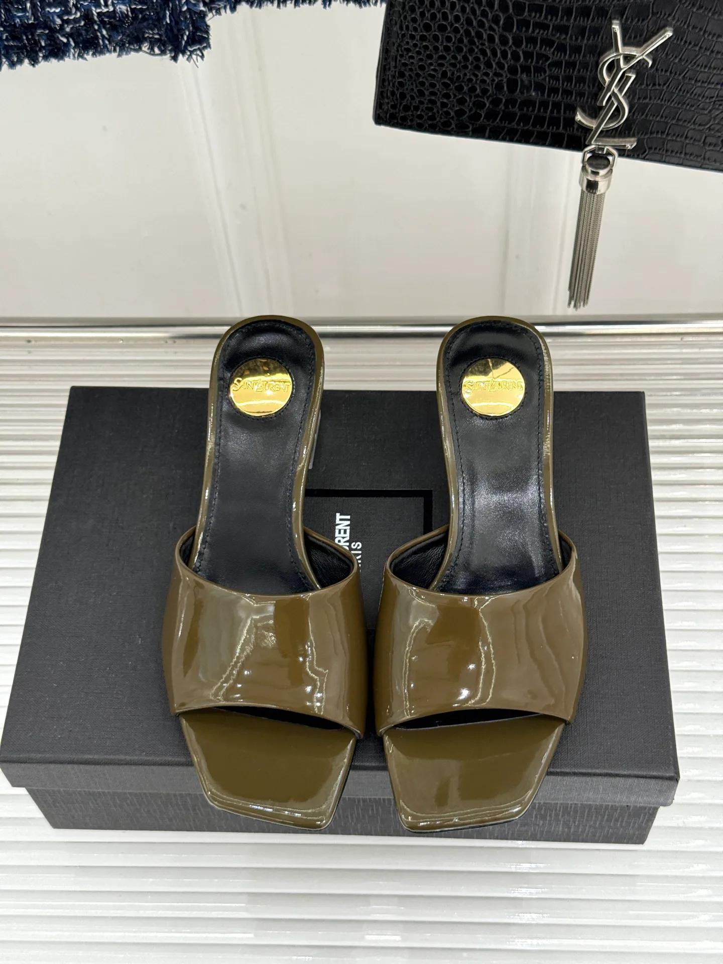Босоножки Женские Saint Laurent 17024881
