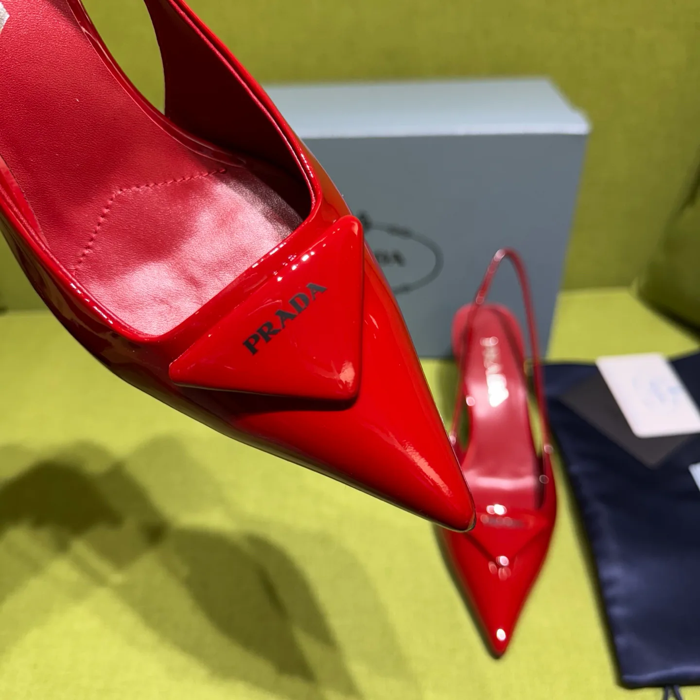 Босоножки Женские Prada 10481101