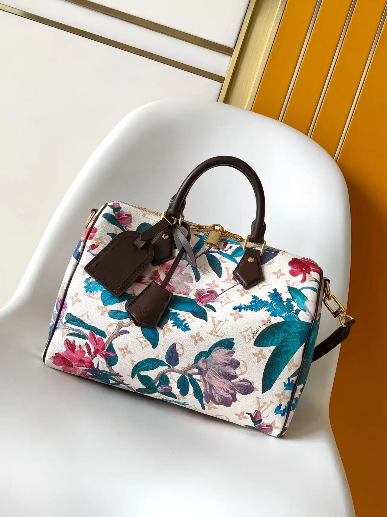 Классические Сумки Женские Louis Vuitton 12315658