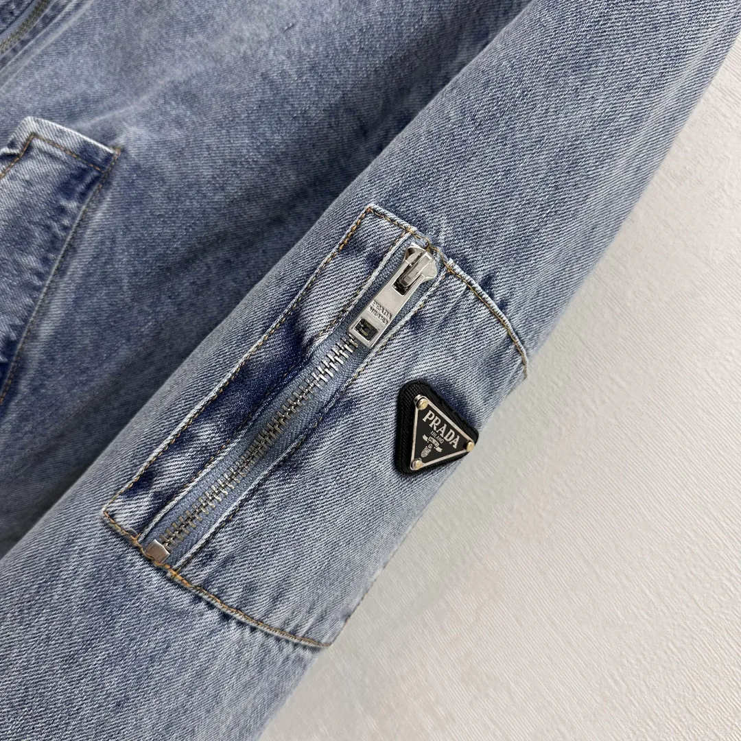 Куртки И Пуховики Женские Prada 1396247