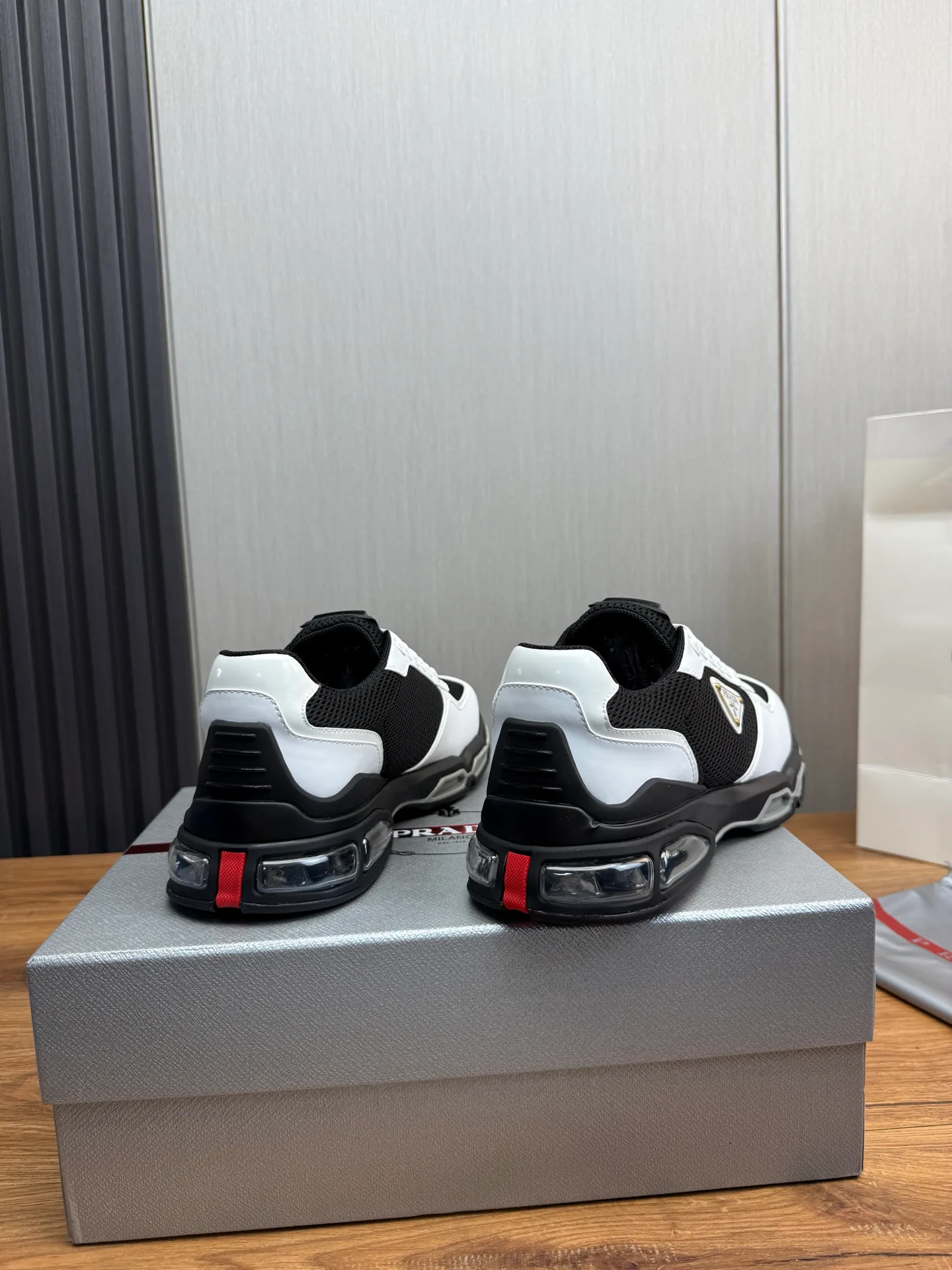 Кроссовки Мужские Prada 53705