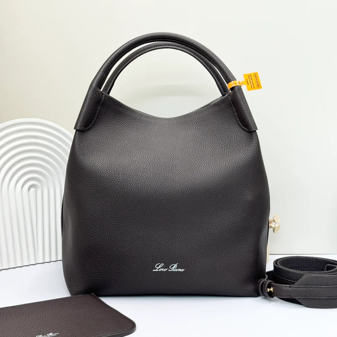 Классические Сумки Женские Loro Piana 11472606