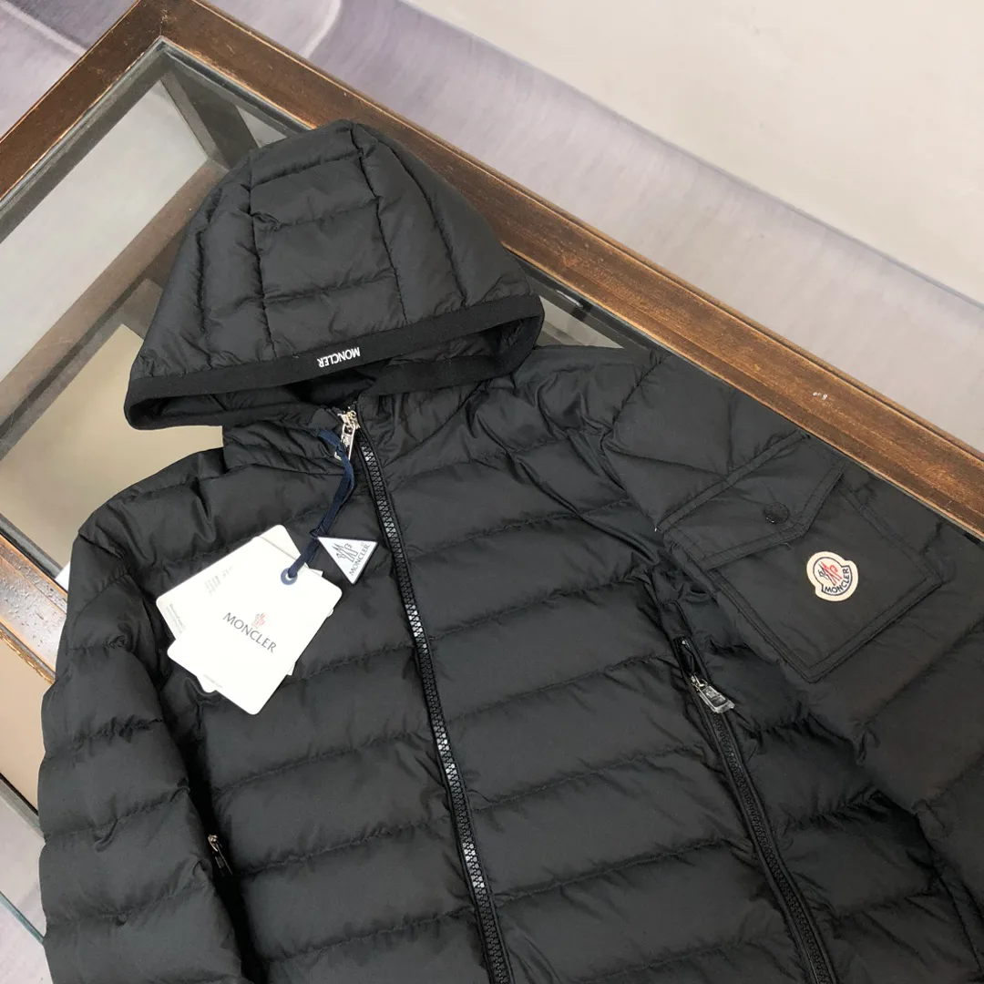 Куртки И Пуховики Женские Moncler 18408602