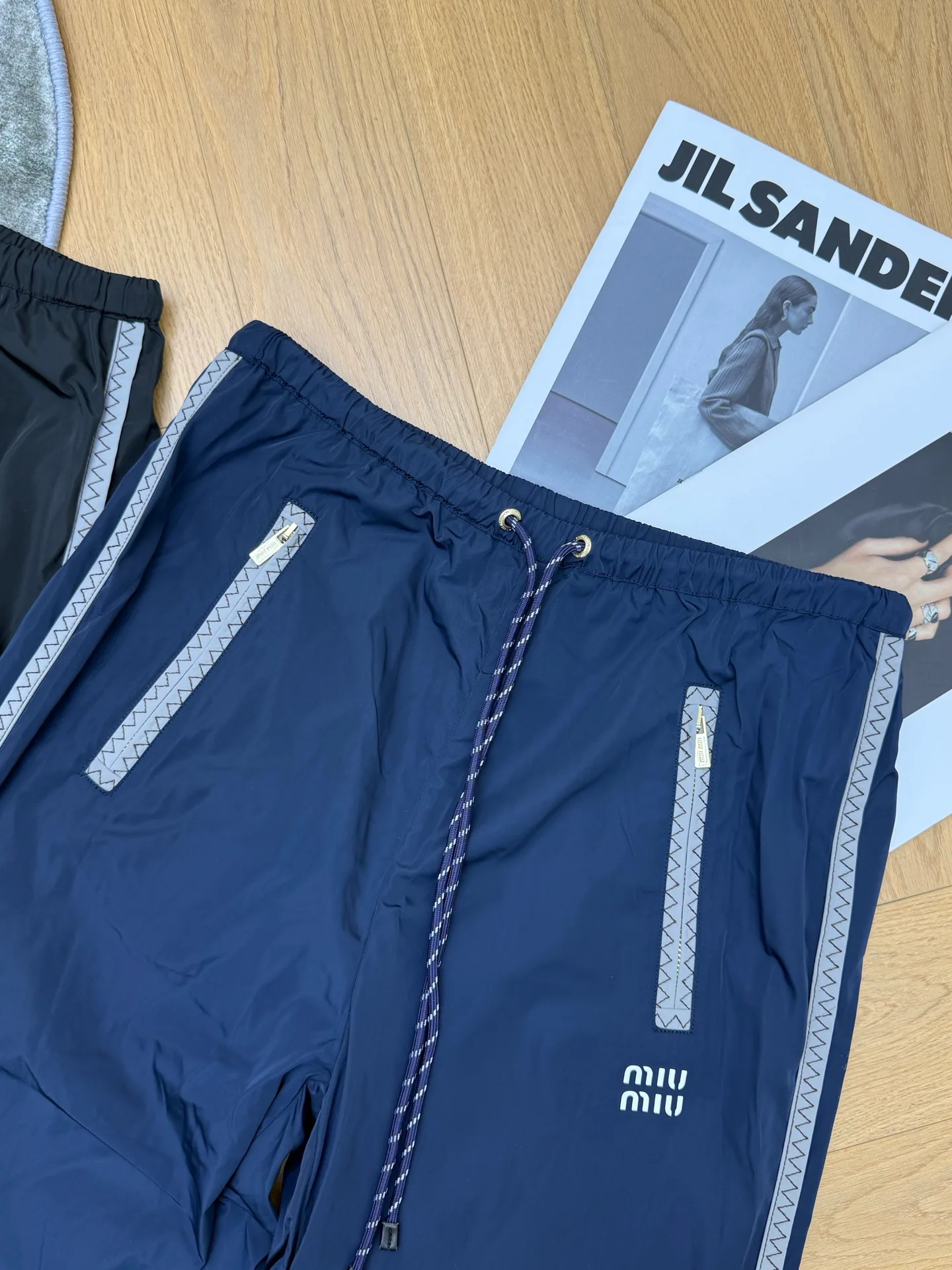 Шорты Женские Miu Miu 11470292