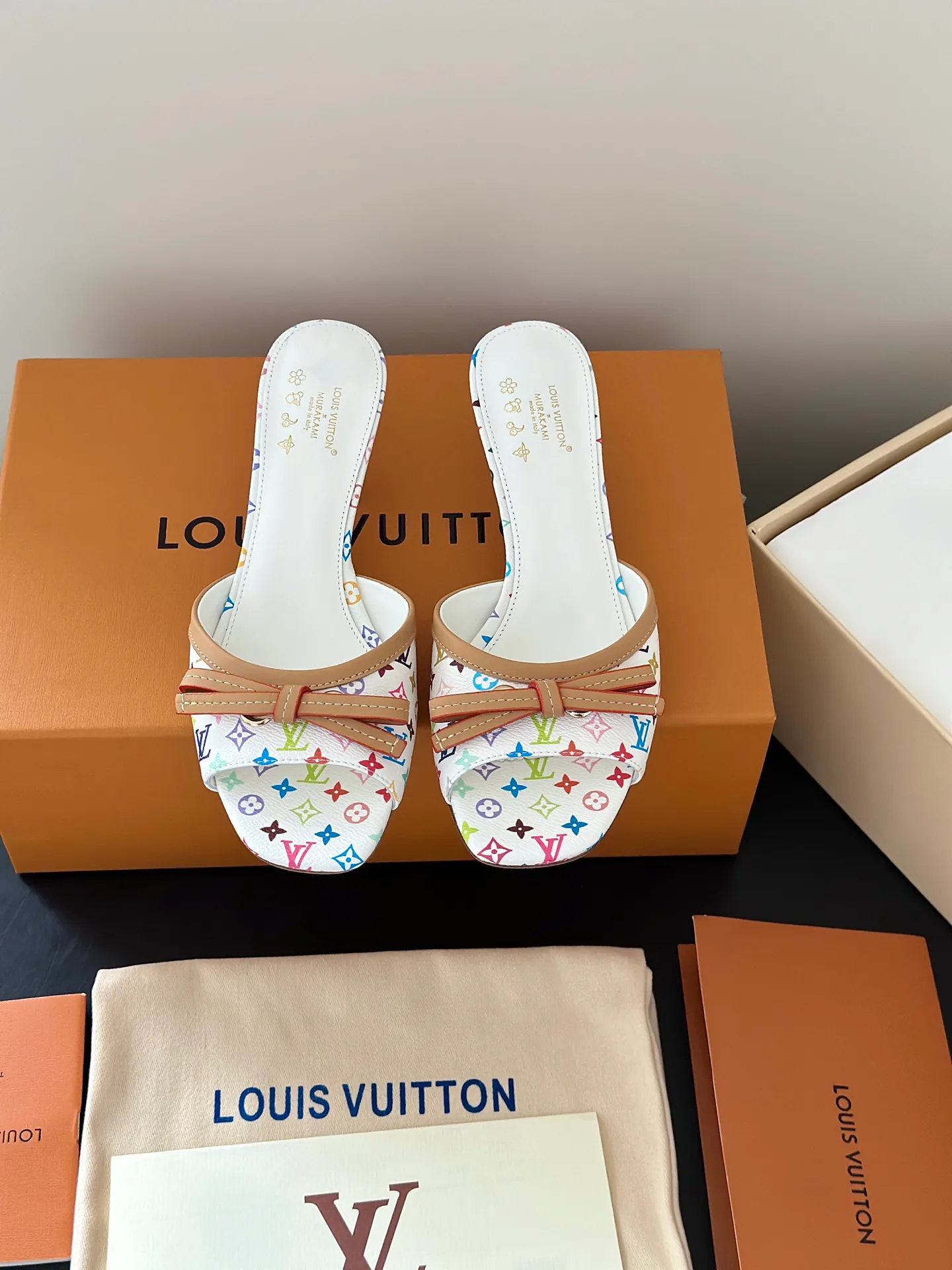 Туфли Женские Louis Vuitton 12798353