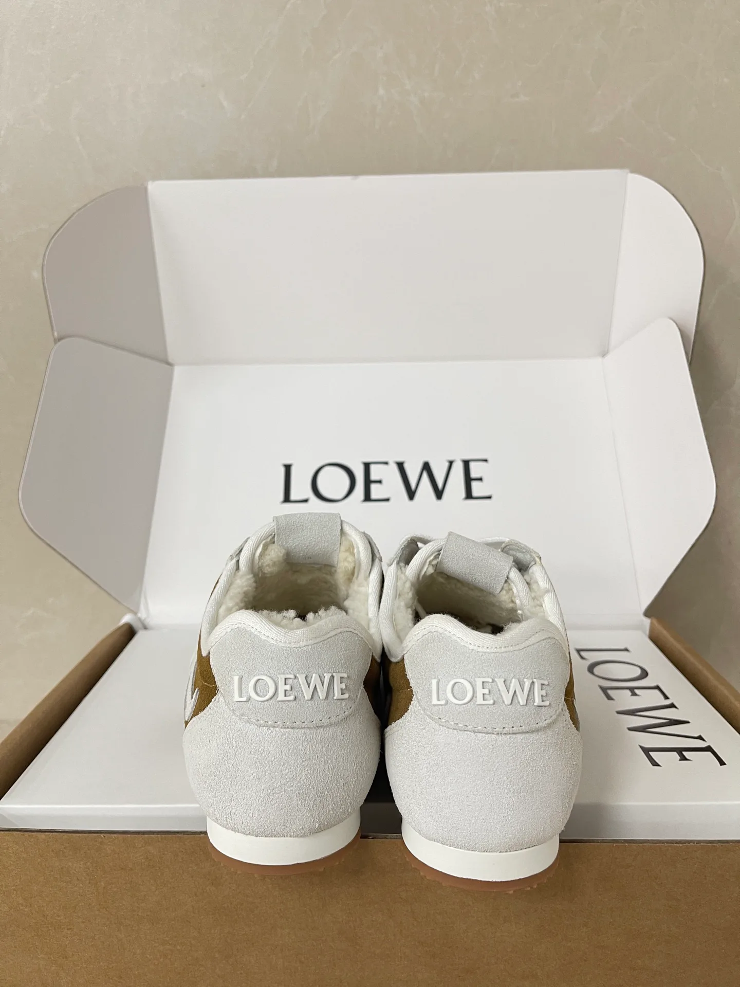 Кроссовки Женские Loewe 389423