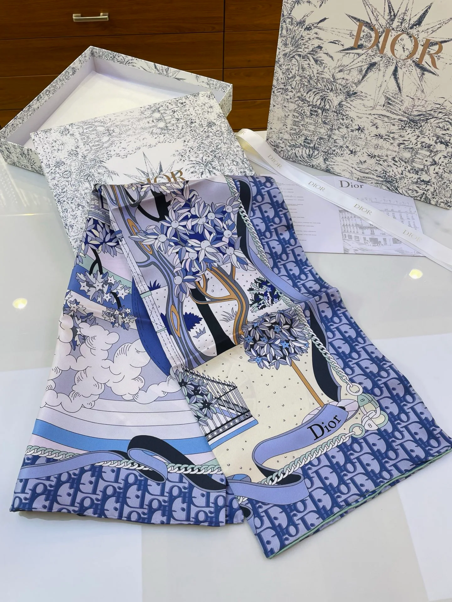 Платки Christian Dior 14596826
