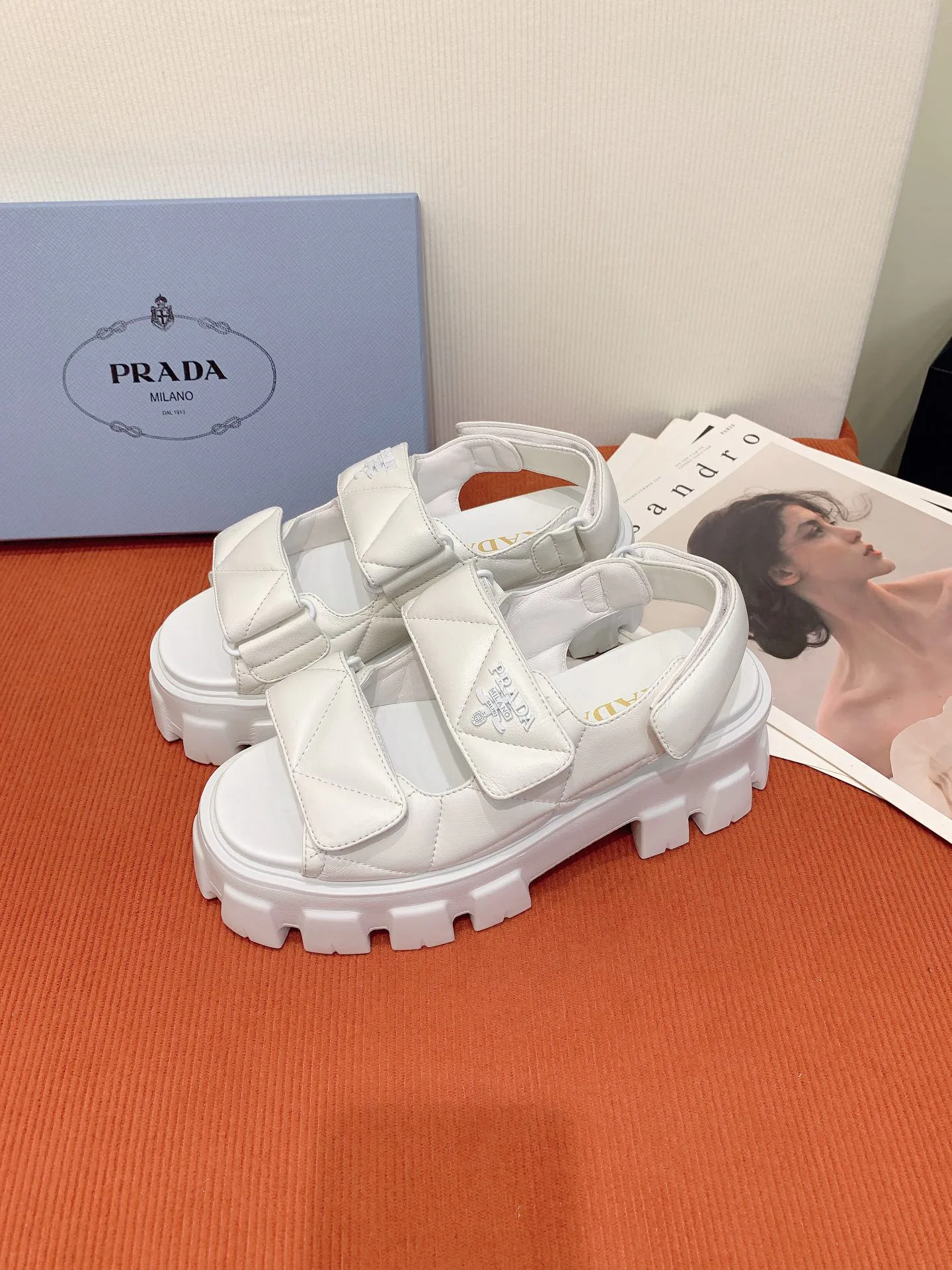 Сандалии Женские Prada 3396815