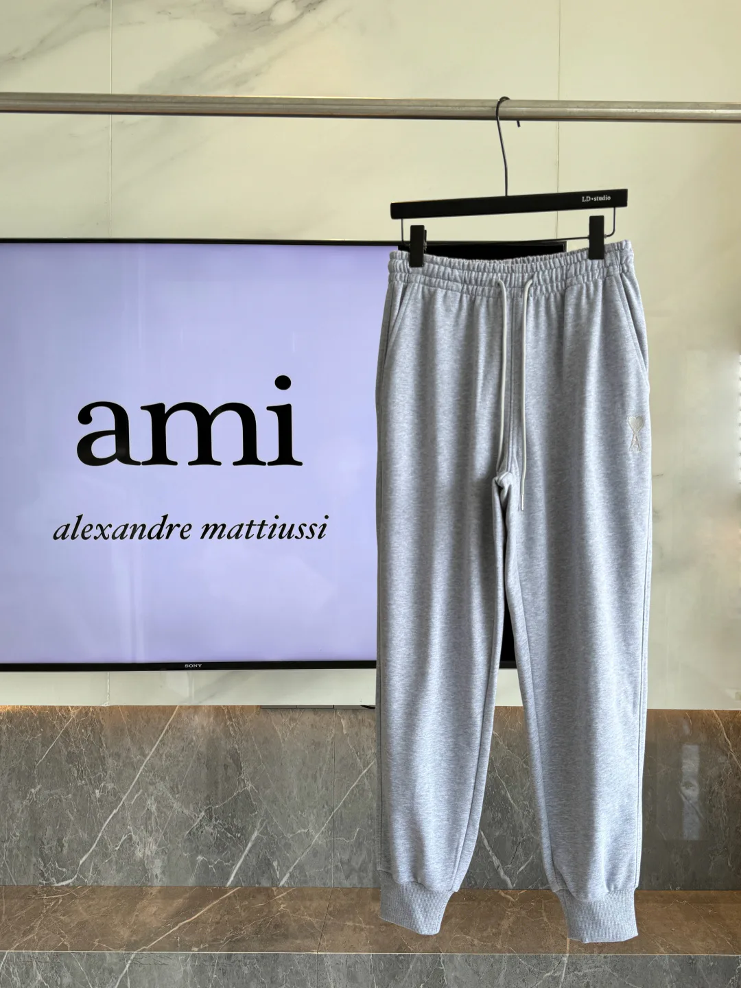 Брюки Женские Ami Paris 396911