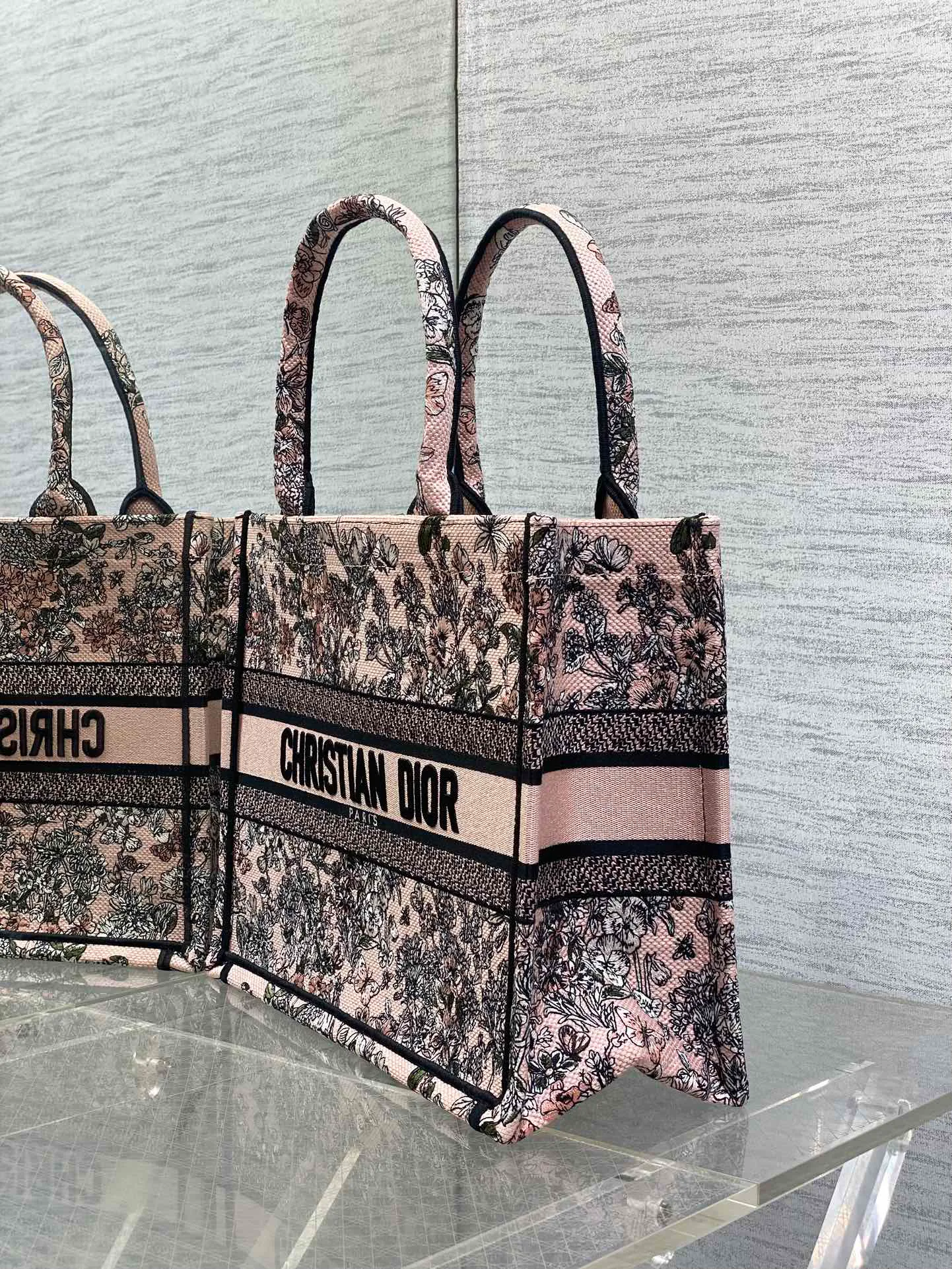 Классические Сумки Женские Christian Dior 274279