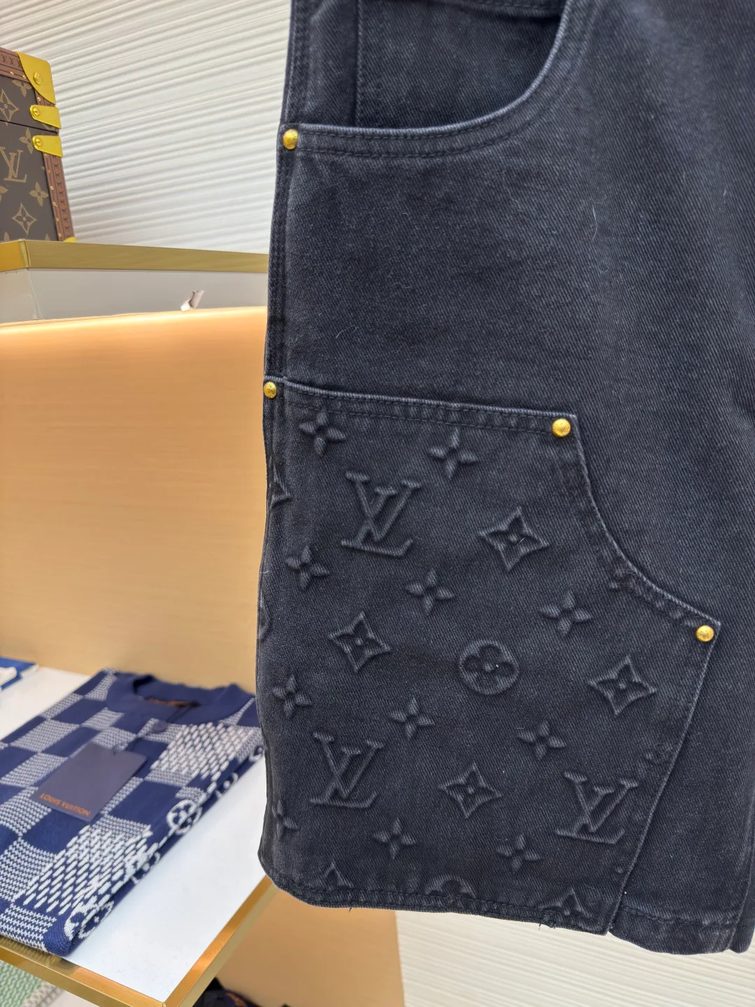 Шорты Мужские Louis Vuitton 13187797