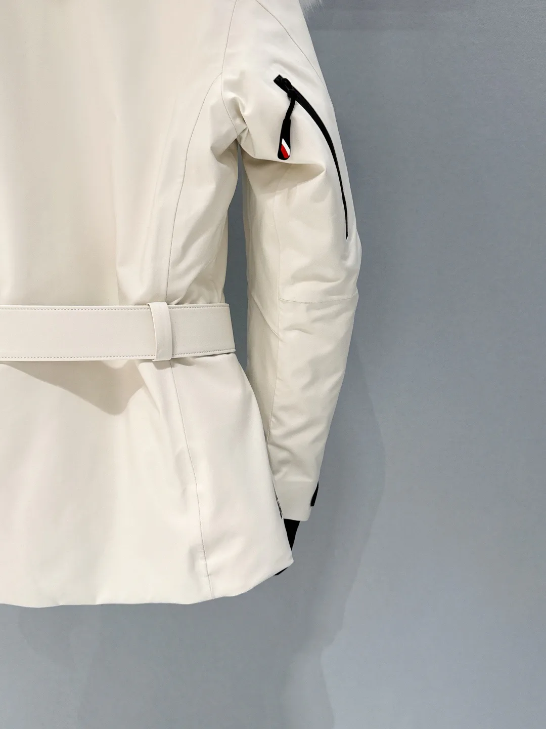 Куртки И Пуховики Женские Moncler 2760287