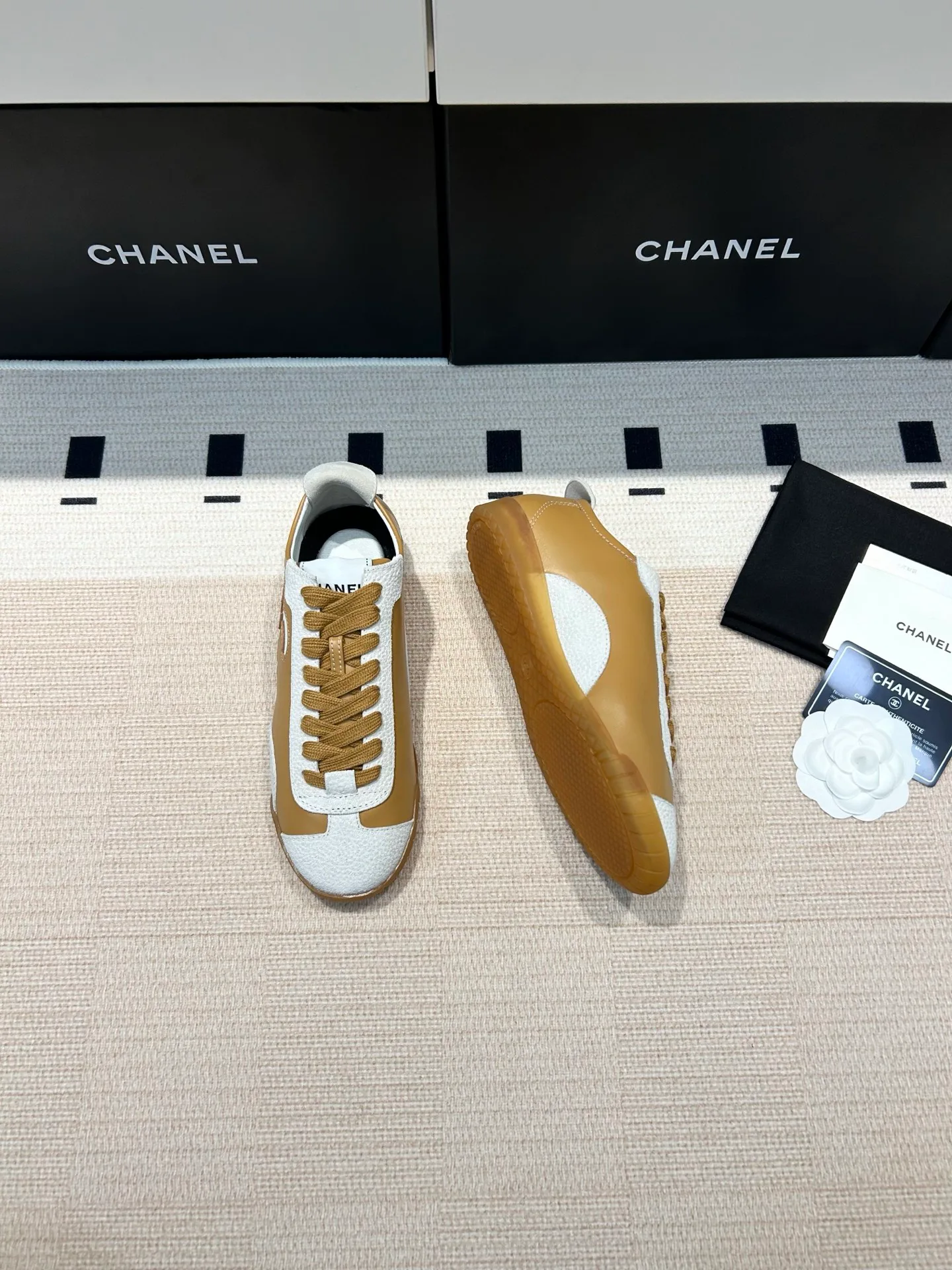 Кроссовки Женские Chanel 1883495