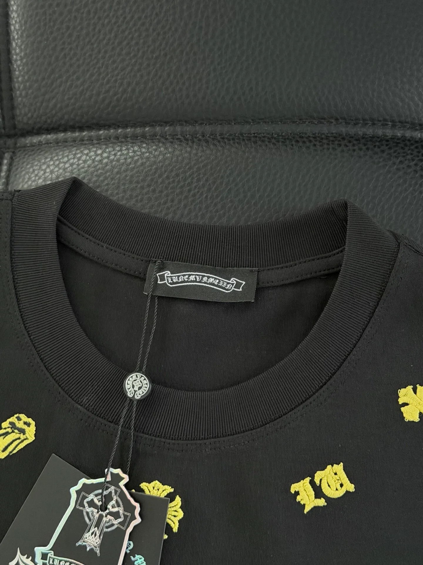Футболки Женские Chrome Hearts 13432470