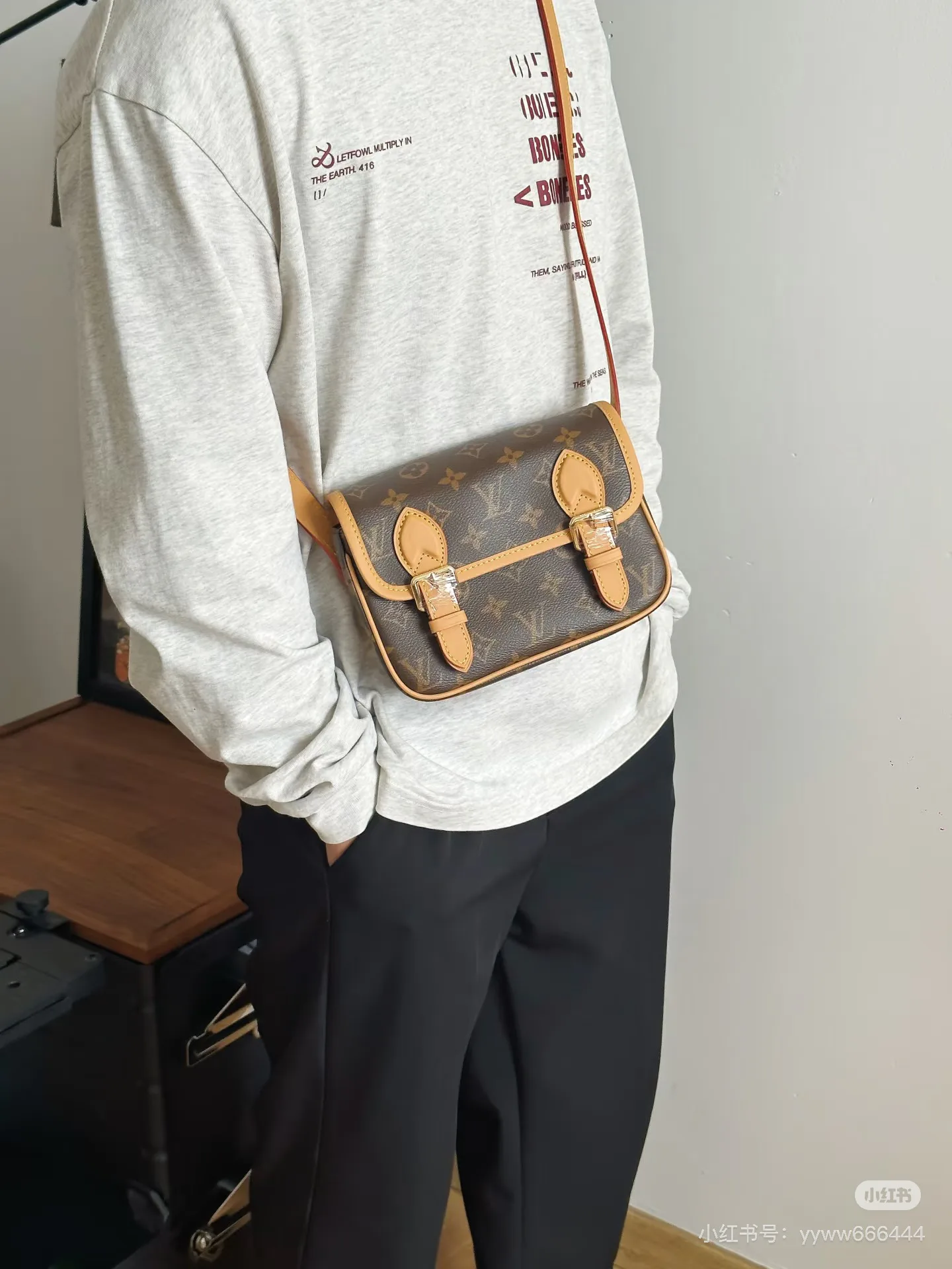 Сумки На Ремне Женские Louis Vuitton 10786385