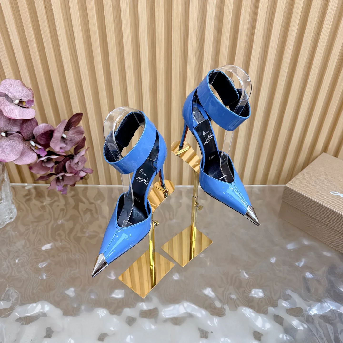 Туфли Женские Christian Louboutin 913120