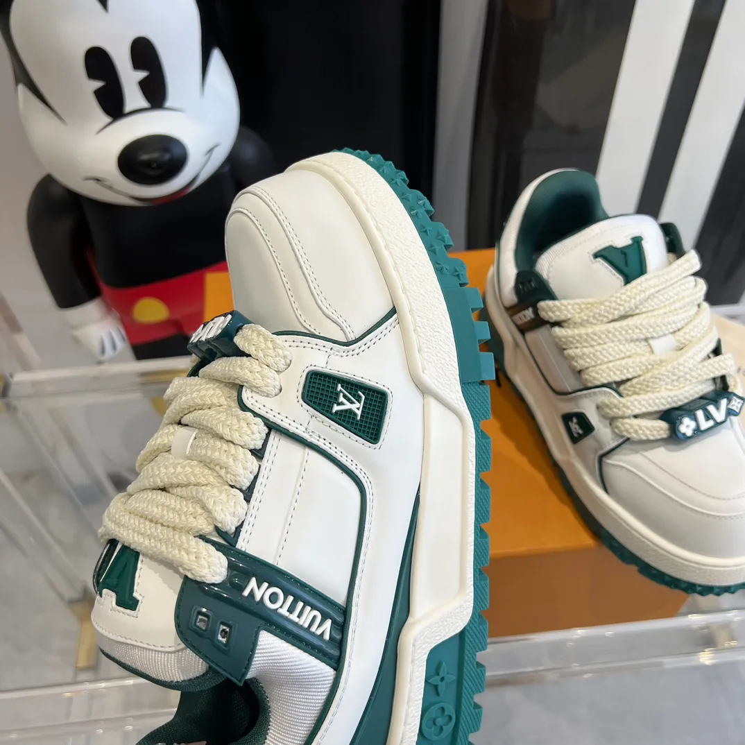 Кроссовки Женские Louis Vuitton 1124315