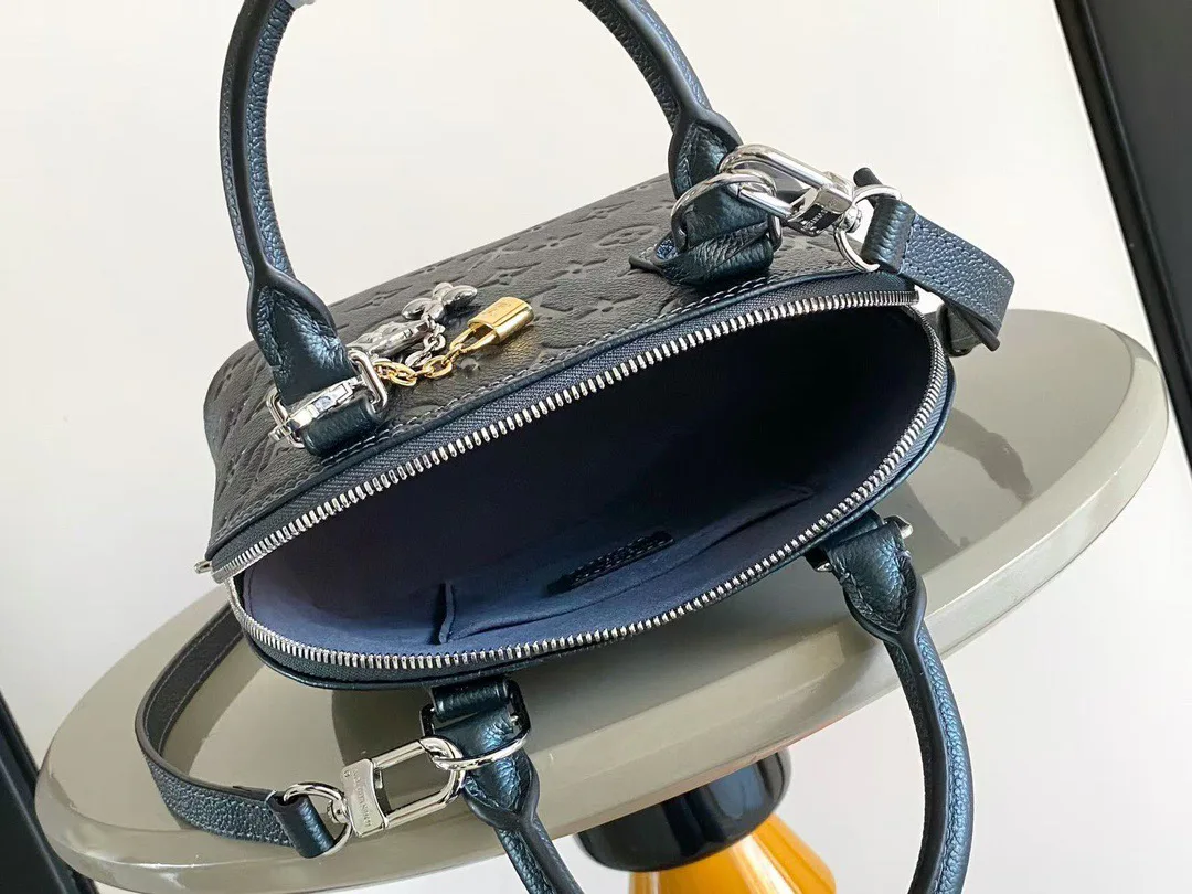 Классические Сумки Женские Louis Vuitton 13133130