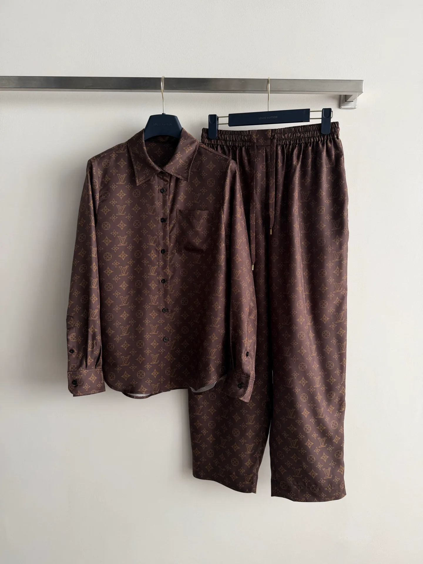 Брюки Женские Louis Vuitton 1522303