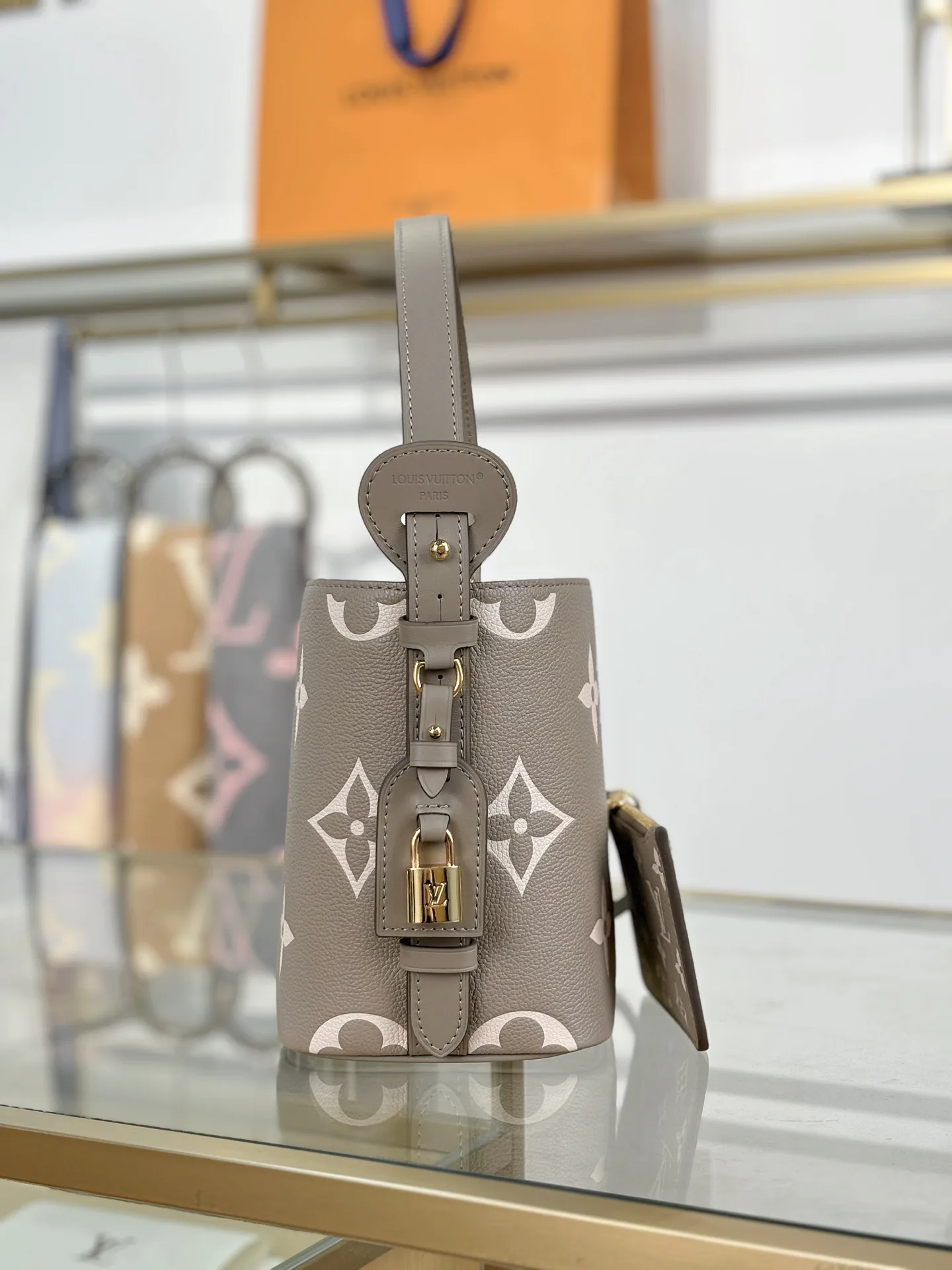 Классические Сумки Женские Louis Vuitton 16983